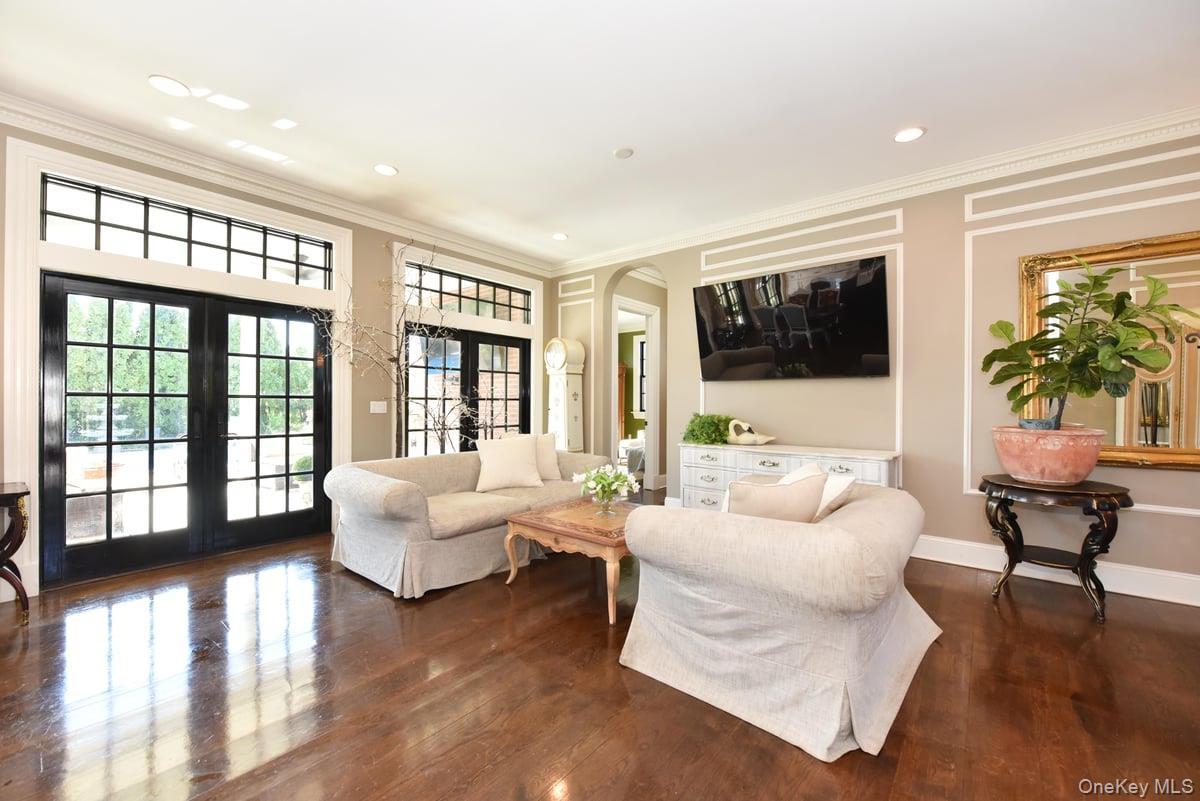 Single Family Monroe  Nassau County, NY 11710, MLS-919769-11