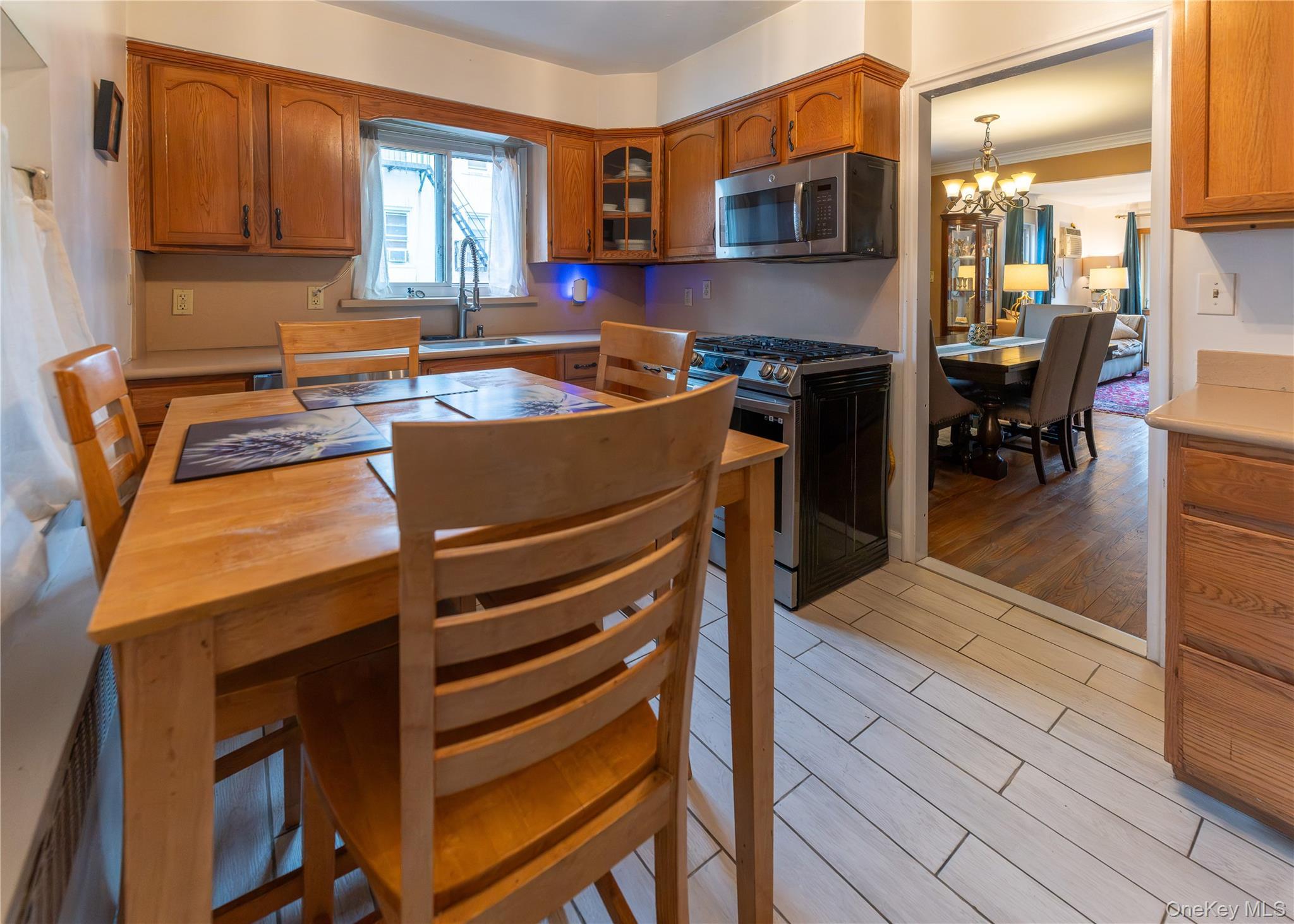 Single Family Young Bronx, NY 10469, MLS-919771-8