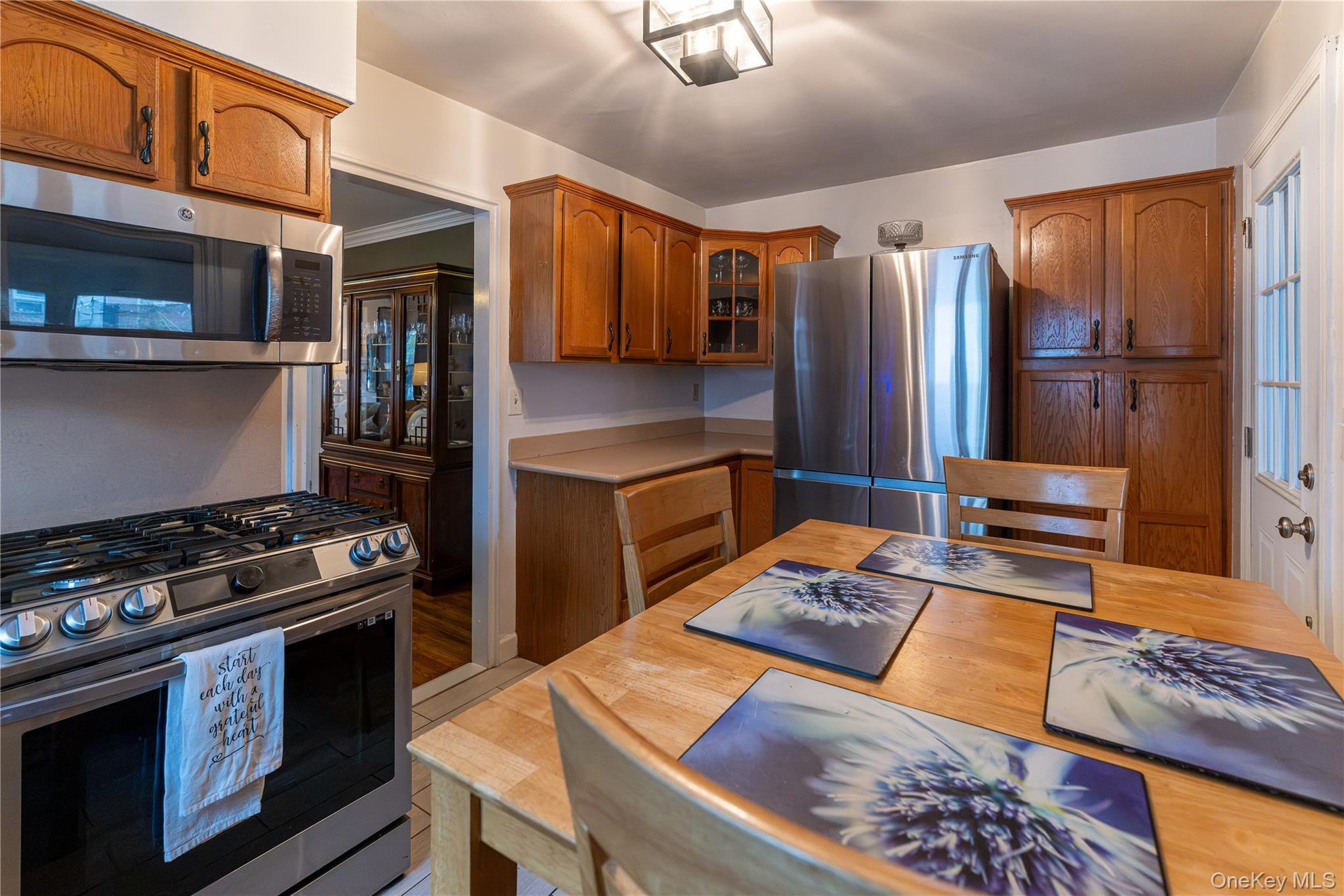 Single Family Young Bronx, NY 10469, MLS-919771-9