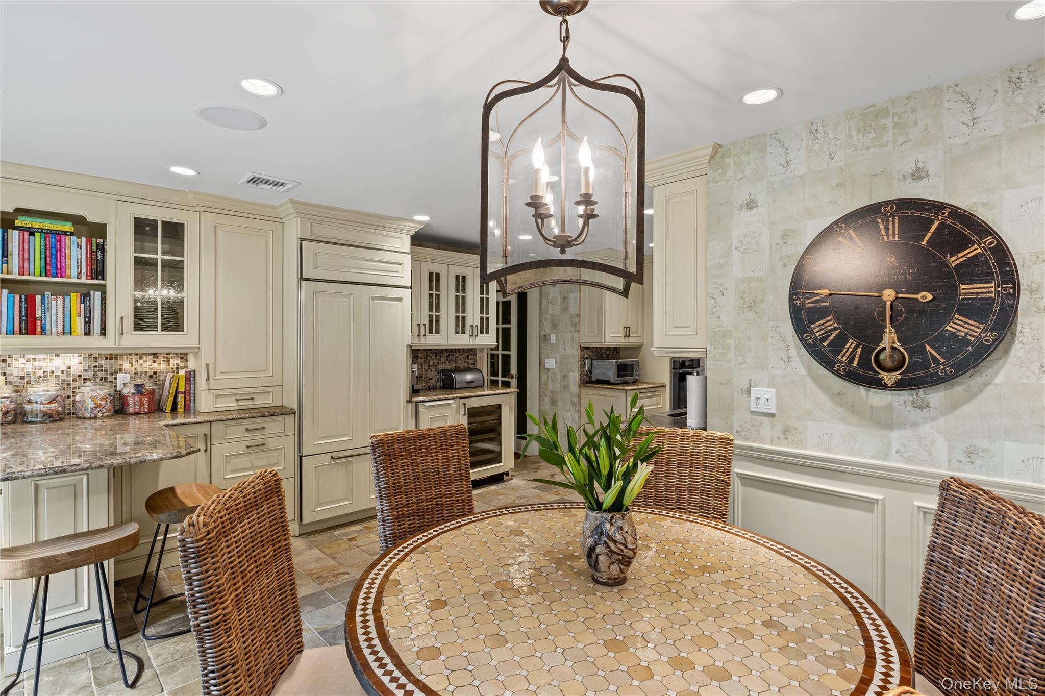 Single Family Bay Suffolk County, NY 11743, MLS-919790-15