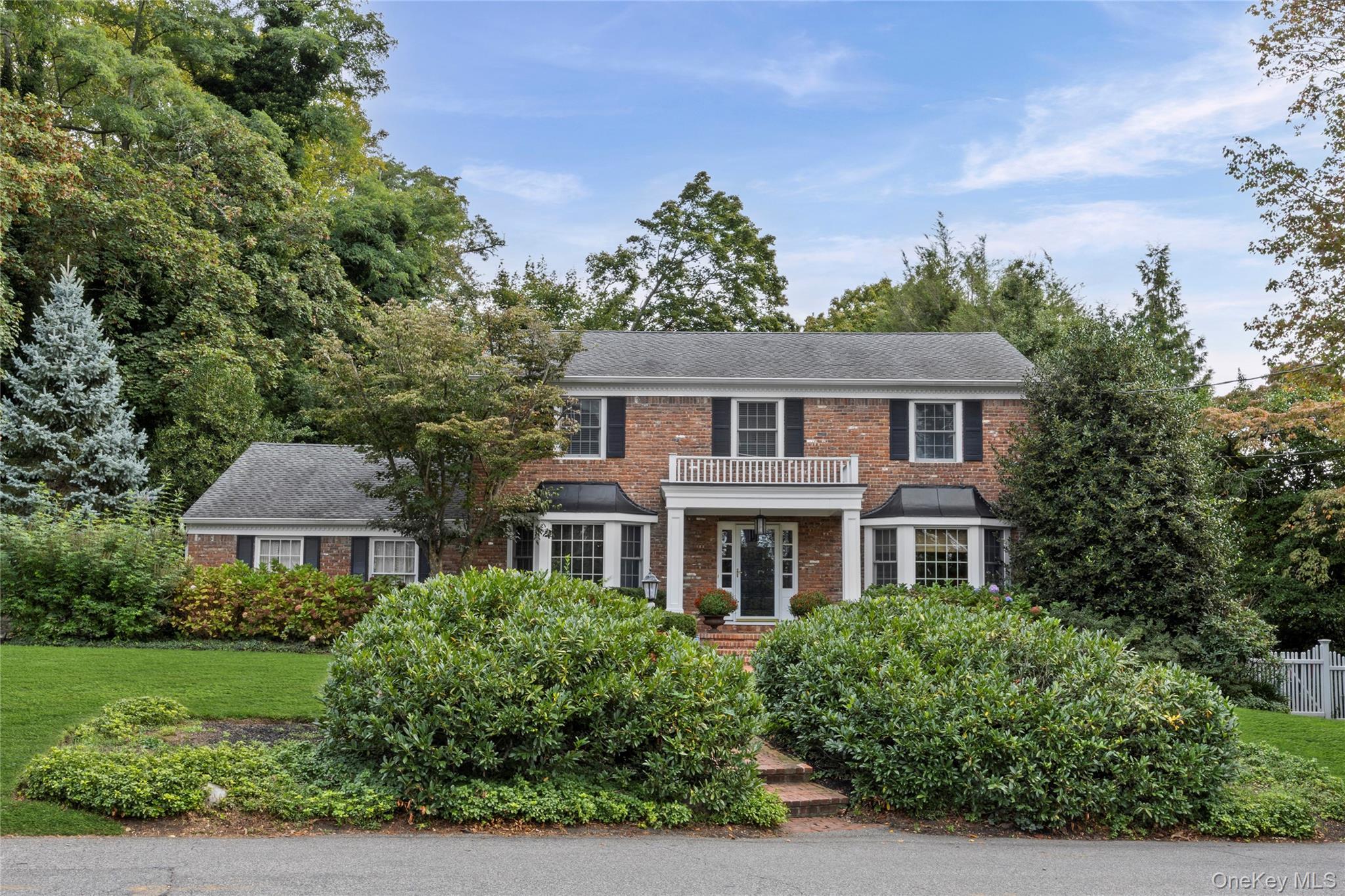 Single Family Bay Suffolk County, NY 11743, MLS-919790-2