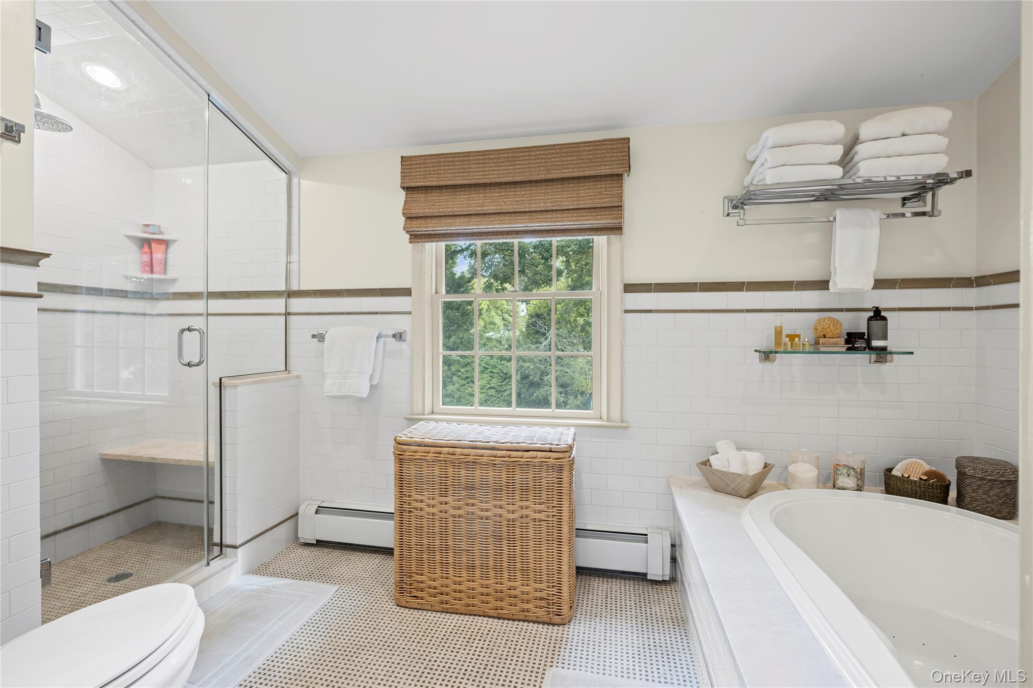 Single Family Bay Suffolk County, NY 11743, MLS-919790-22