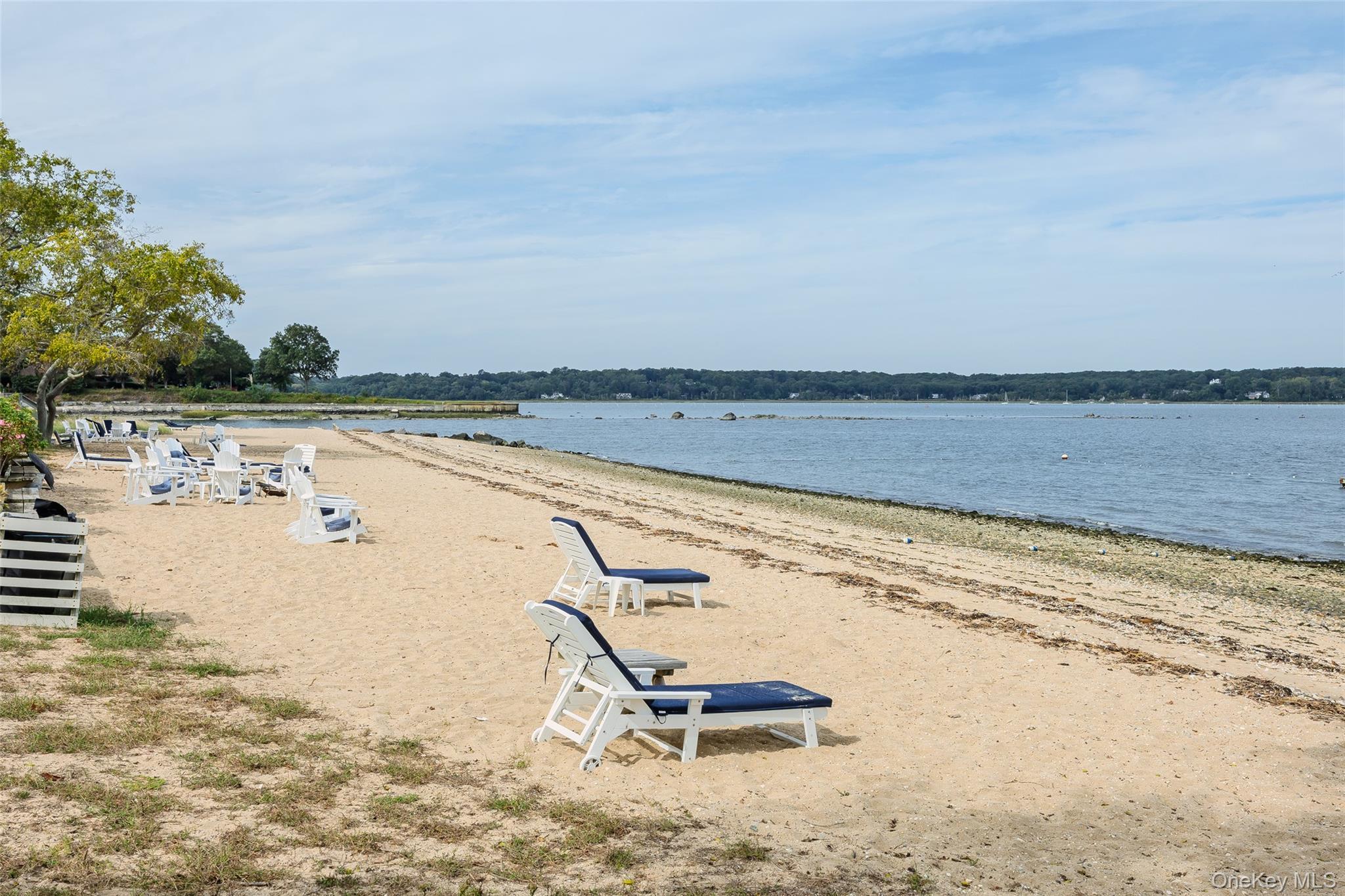 Single Family Bay Suffolk County, NY 11743, MLS-919790-42