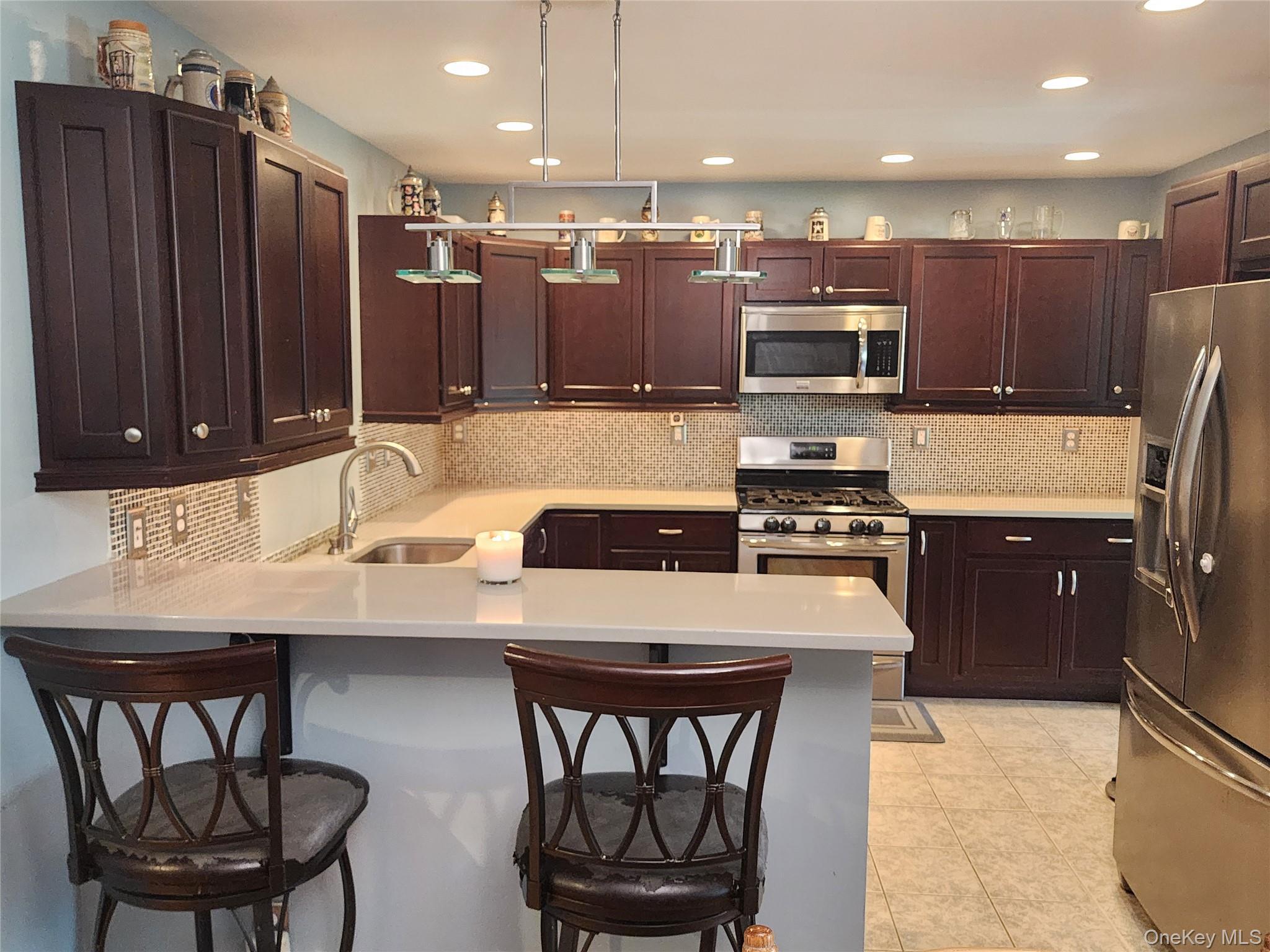 Single Family Hemlock  Rockland County, NY 10984, MLS-919808-8