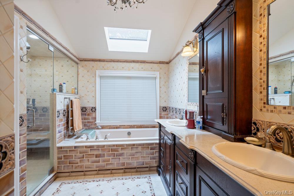 Single Family Chestnut Nassau County, NY 11576, MLS-919840-20