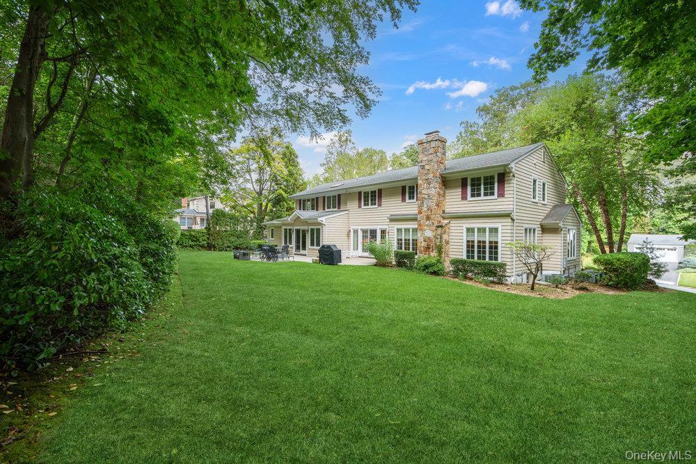 Single Family Chestnut Nassau County, NY 11576, MLS-919840-32