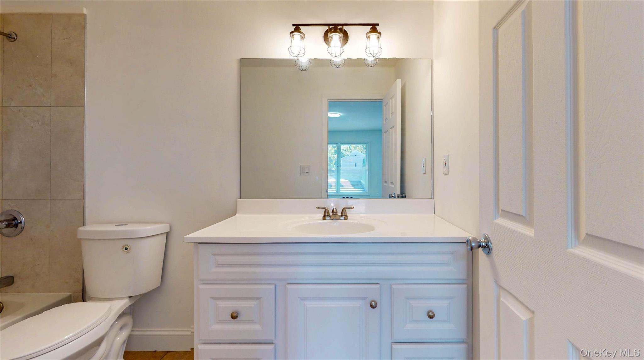 Single Family Brushwood  Suffolk County, NY 11967, MLS-919908-13