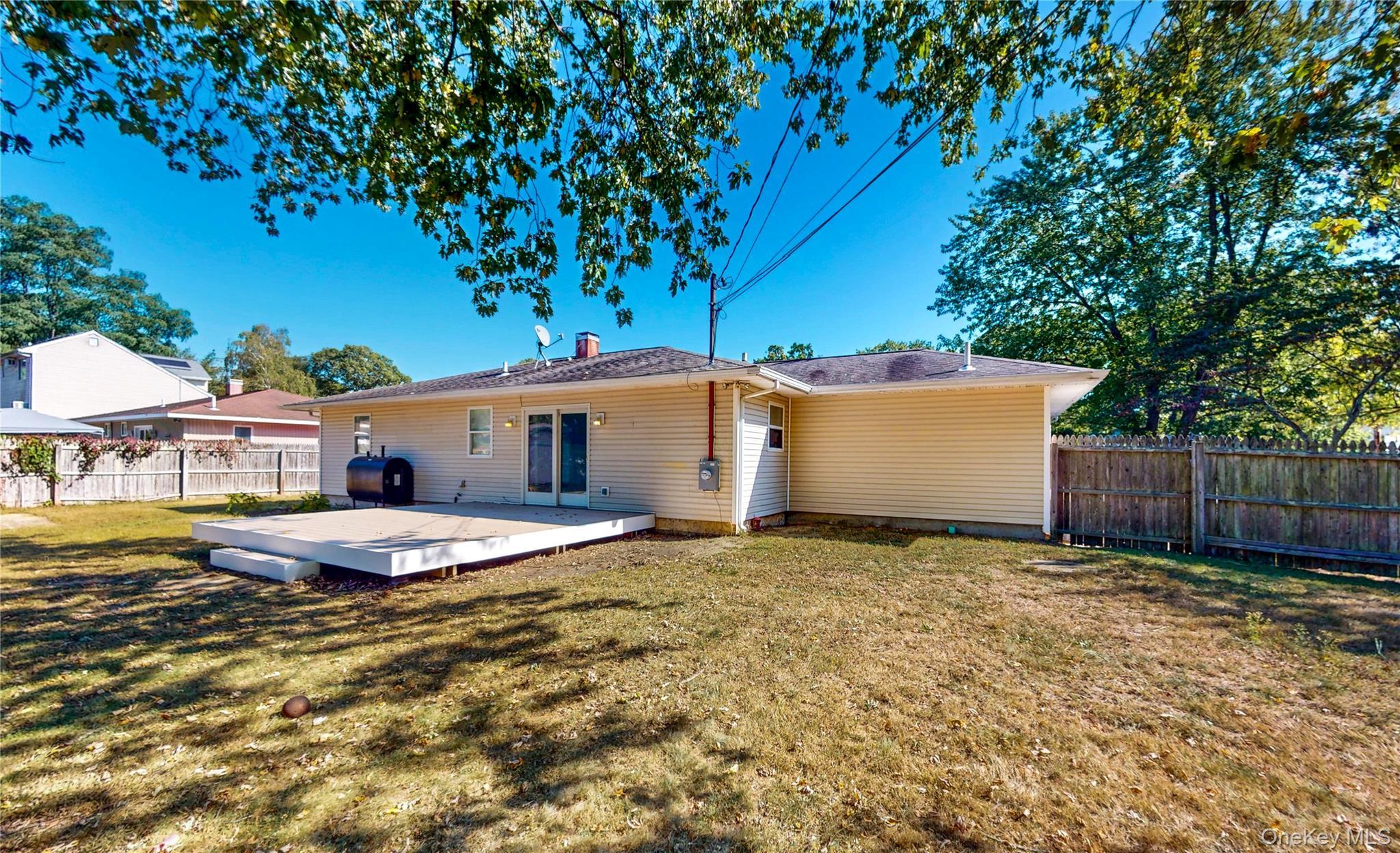 Single Family Brushwood  Suffolk County, NY 11967, MLS-919908-18