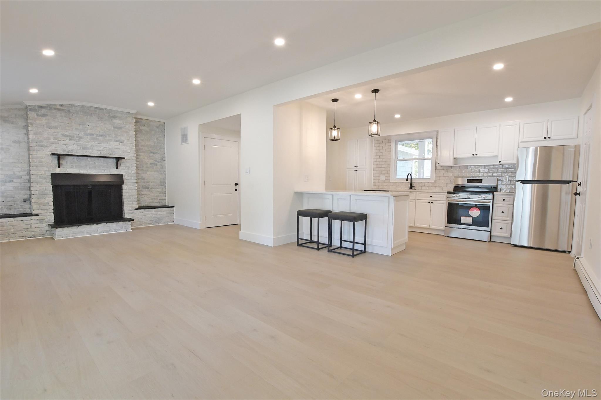 Single Family Spurwoods  Suffolk County, NY 11738, MLS-919960-14