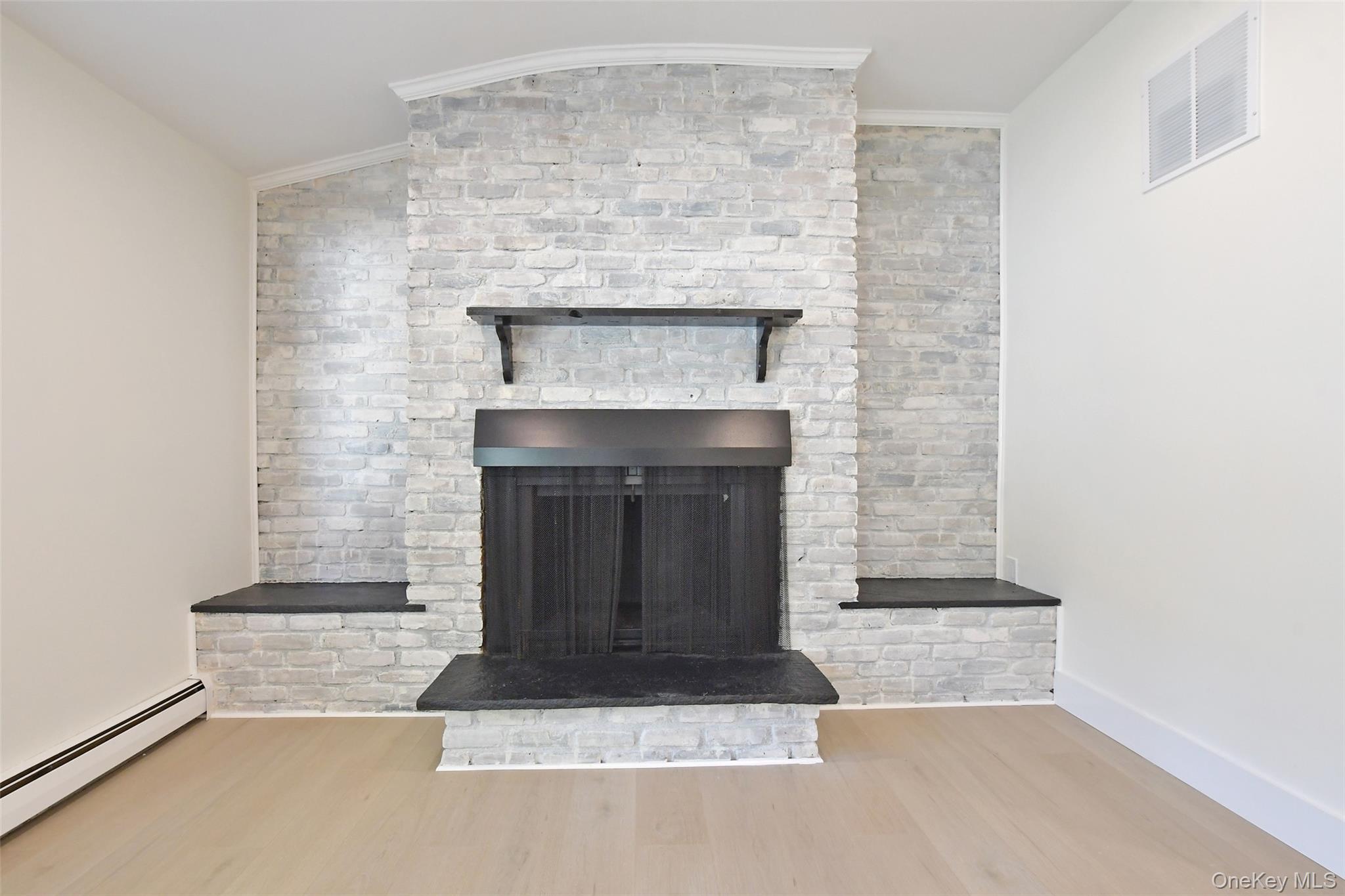 Single Family Spurwoods  Suffolk County, NY 11738, MLS-919960-17