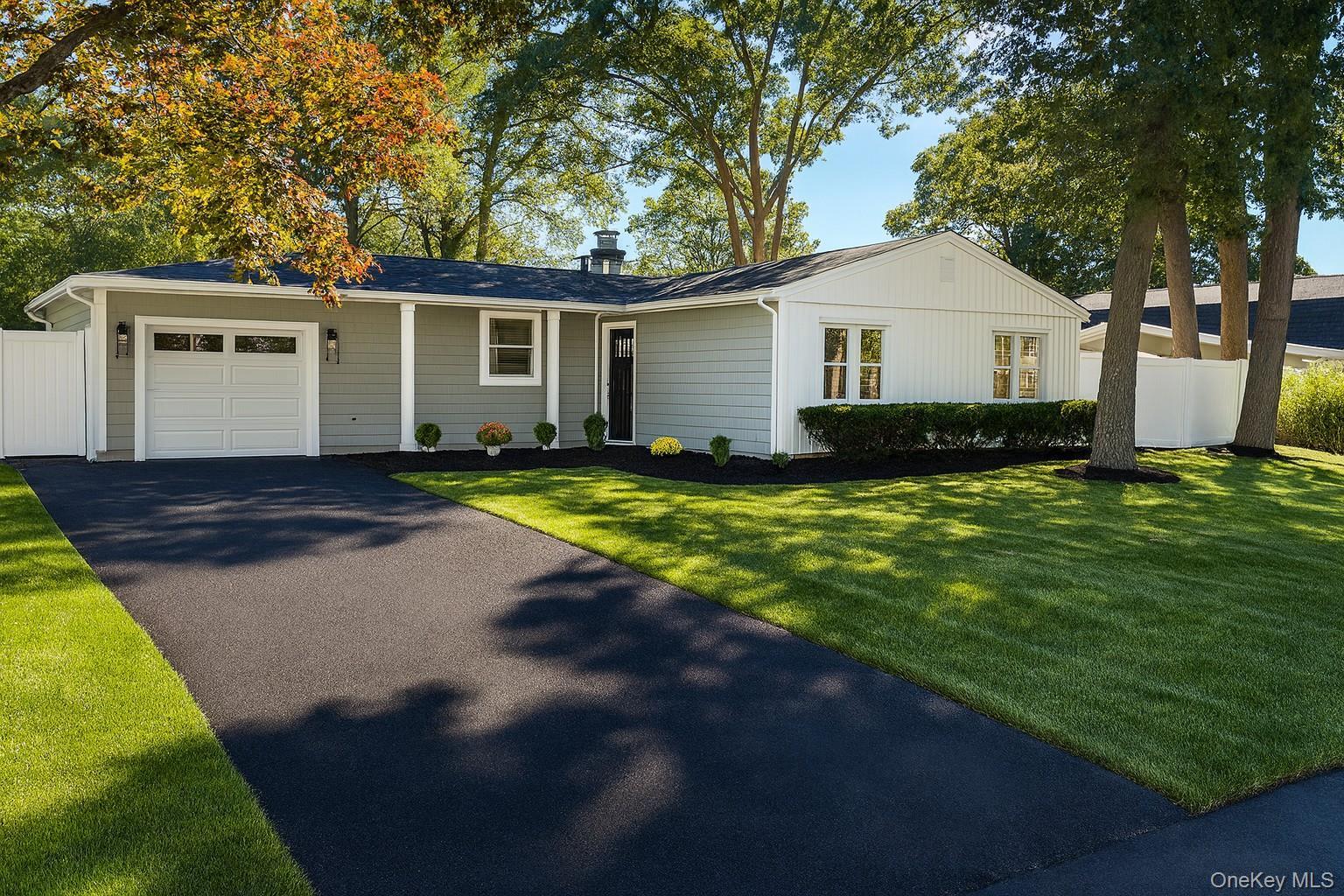 Single Family Spurwoods  Suffolk County, NY 11738, MLS-919960-2