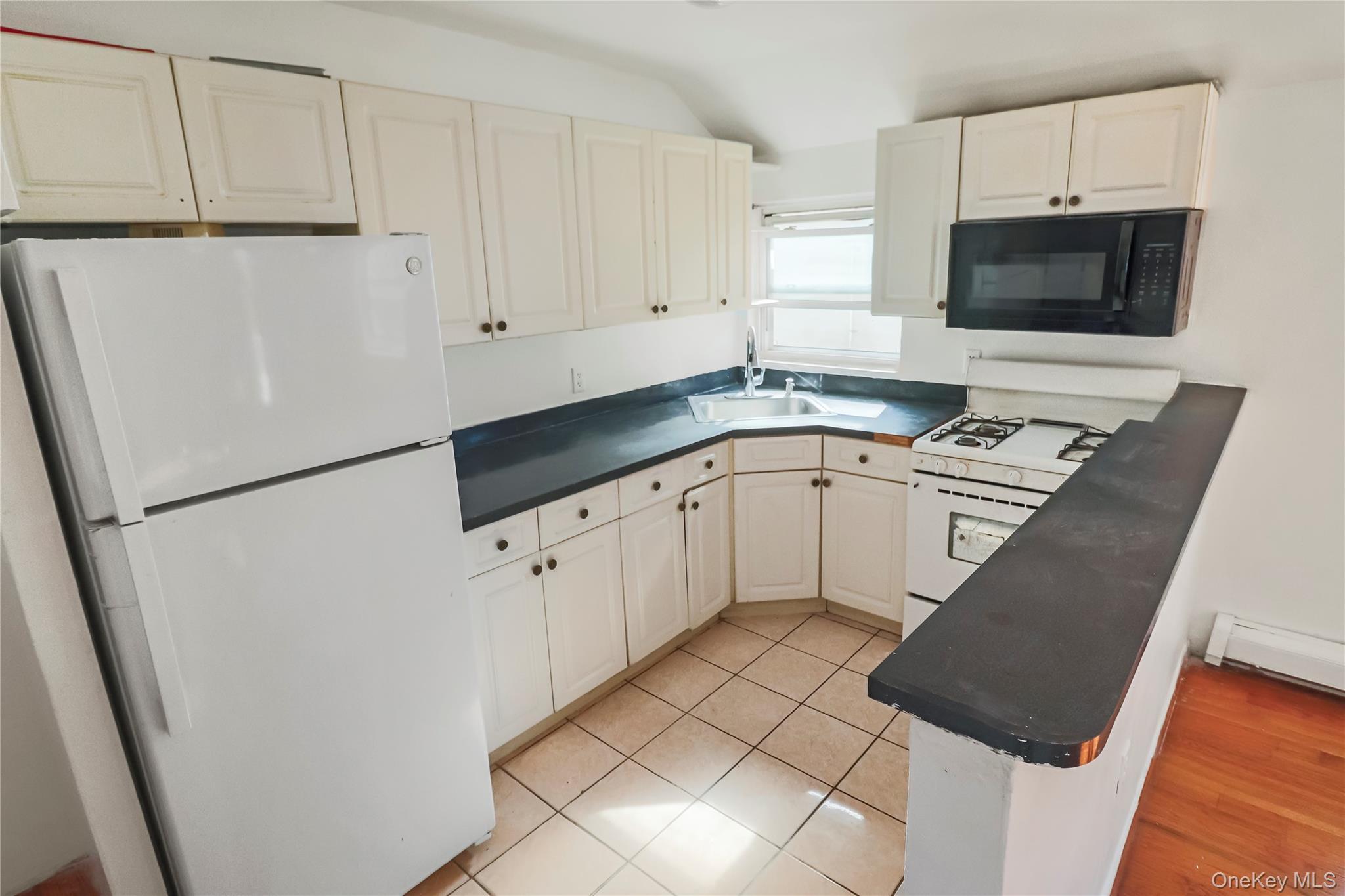 Single Family 124th Queens, NY 11420, MLS-919985-8