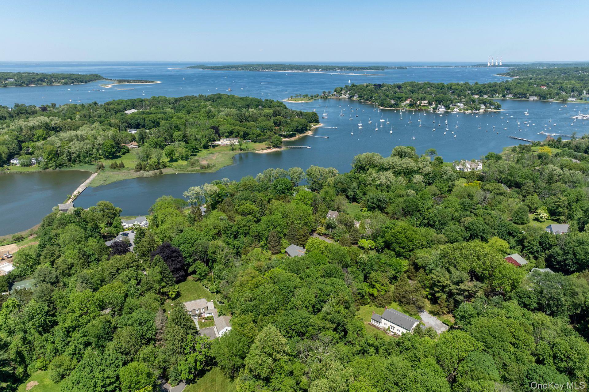 Single Family Pippin Suffolk County, NY 11743, MLS-919989-31