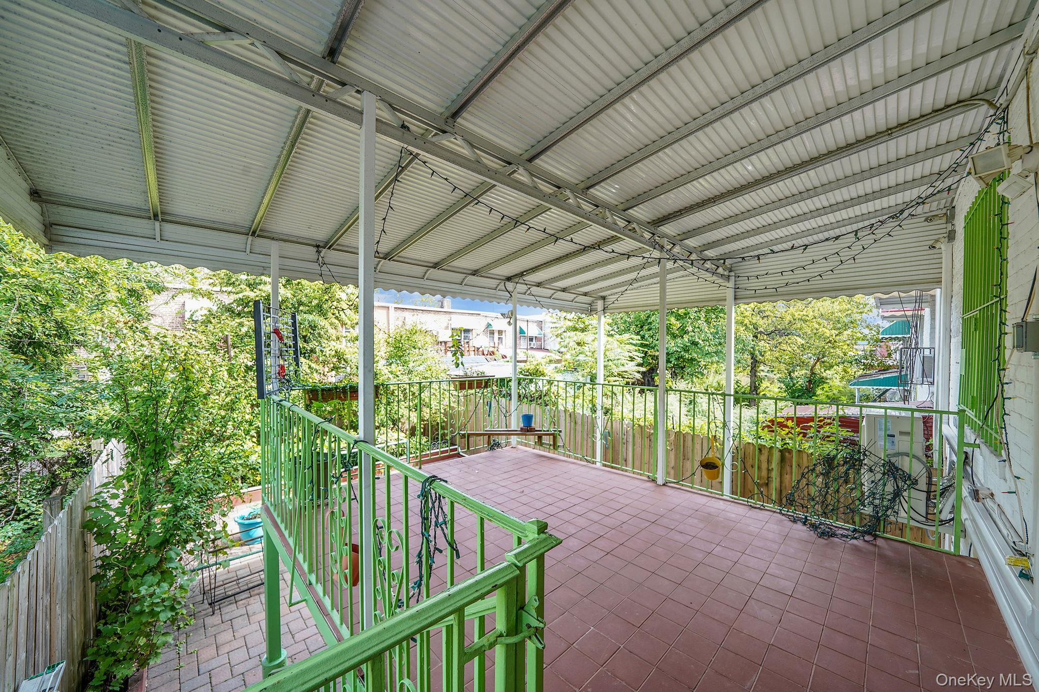 Single Family 87th  Brooklyn, NY 11236, MLS-919995-27