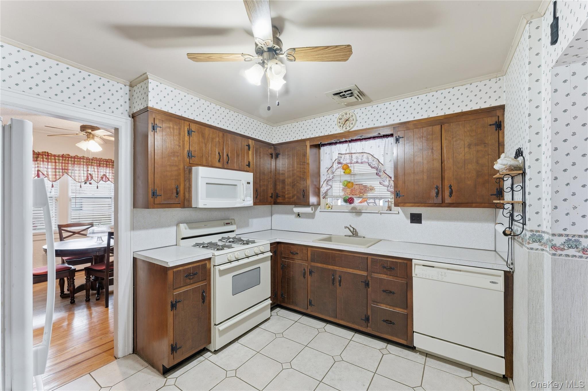 Single Family Surprise  Nassau County, NY 11003, MLS-919999-7