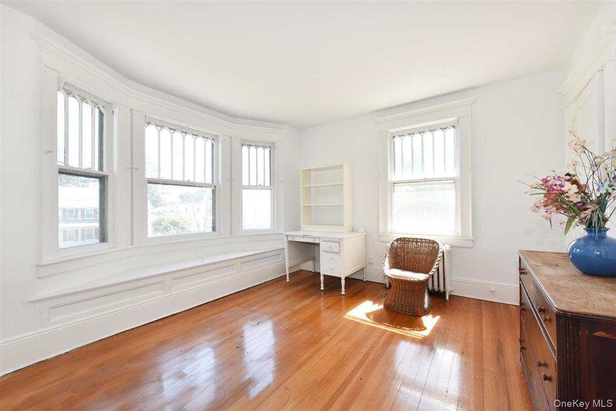 Single Family Wallace  Nassau County, NY 11520, MLS-920025-18