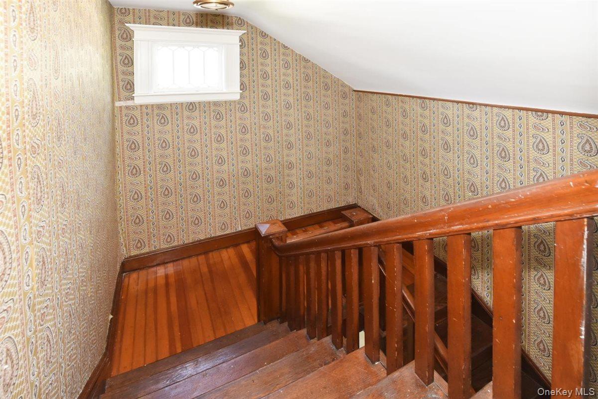 Single Family Wallace  Nassau County, NY 11520, MLS-920025-27