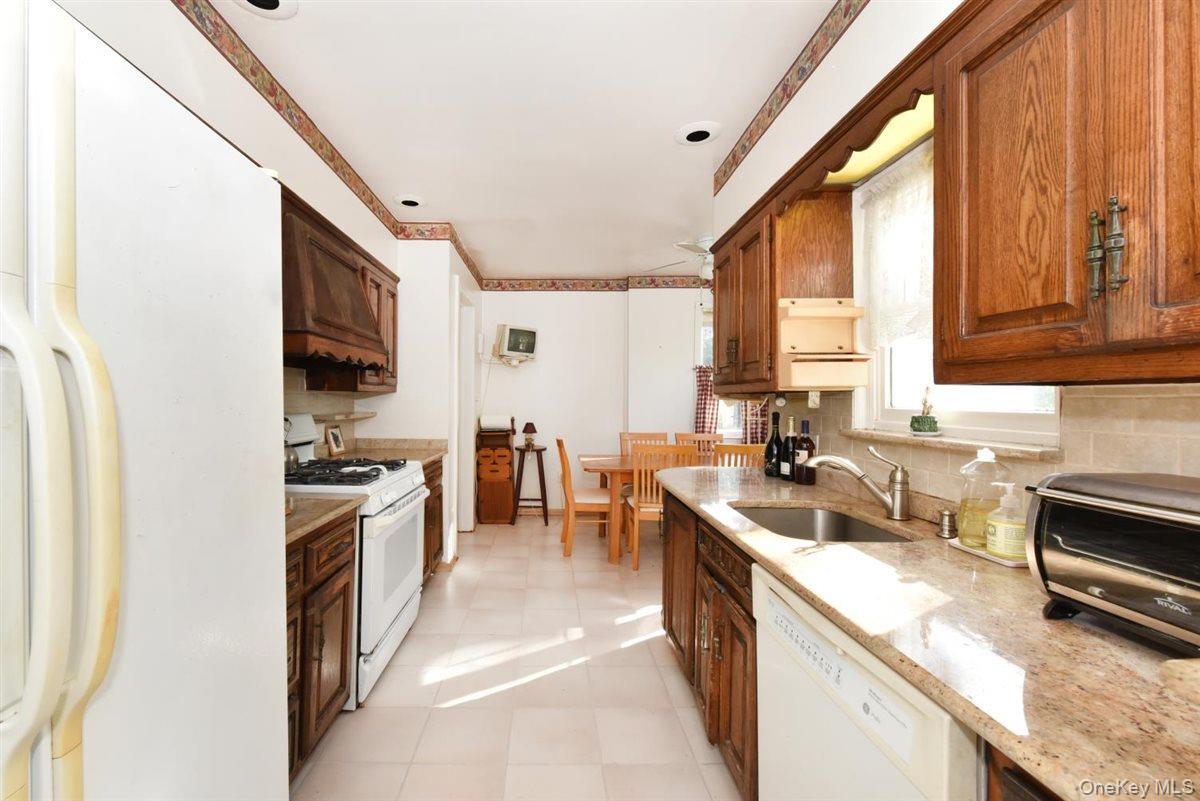 Single Family Wallace  Nassau County, NY 11520, MLS-920025-9