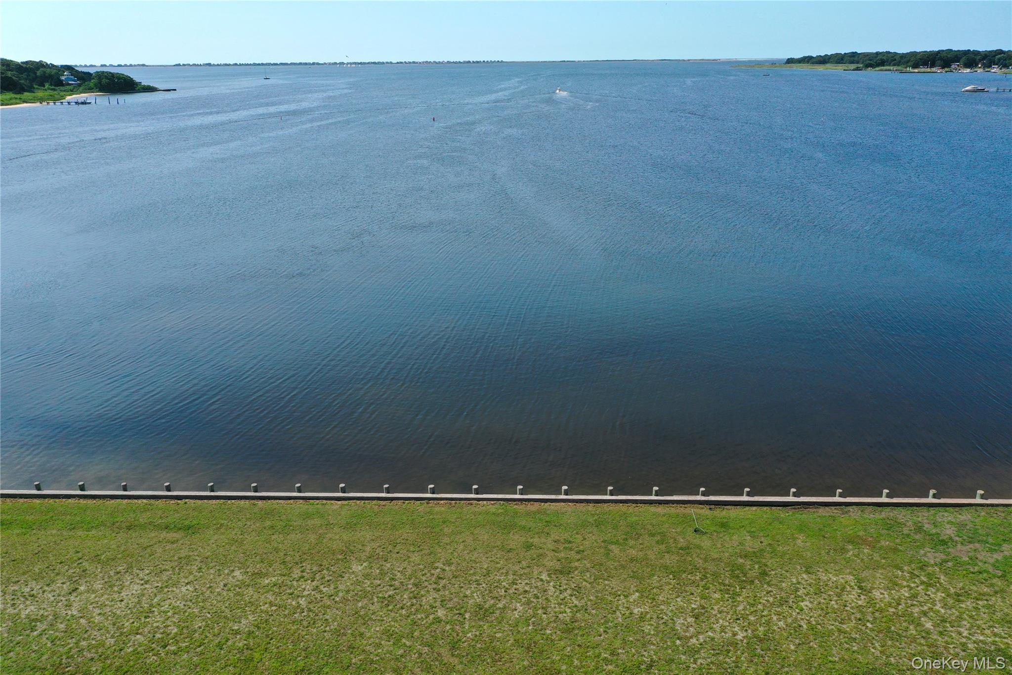 Single Family S Bay Ave Suffolk County, NY 11941, MLS-920044-23