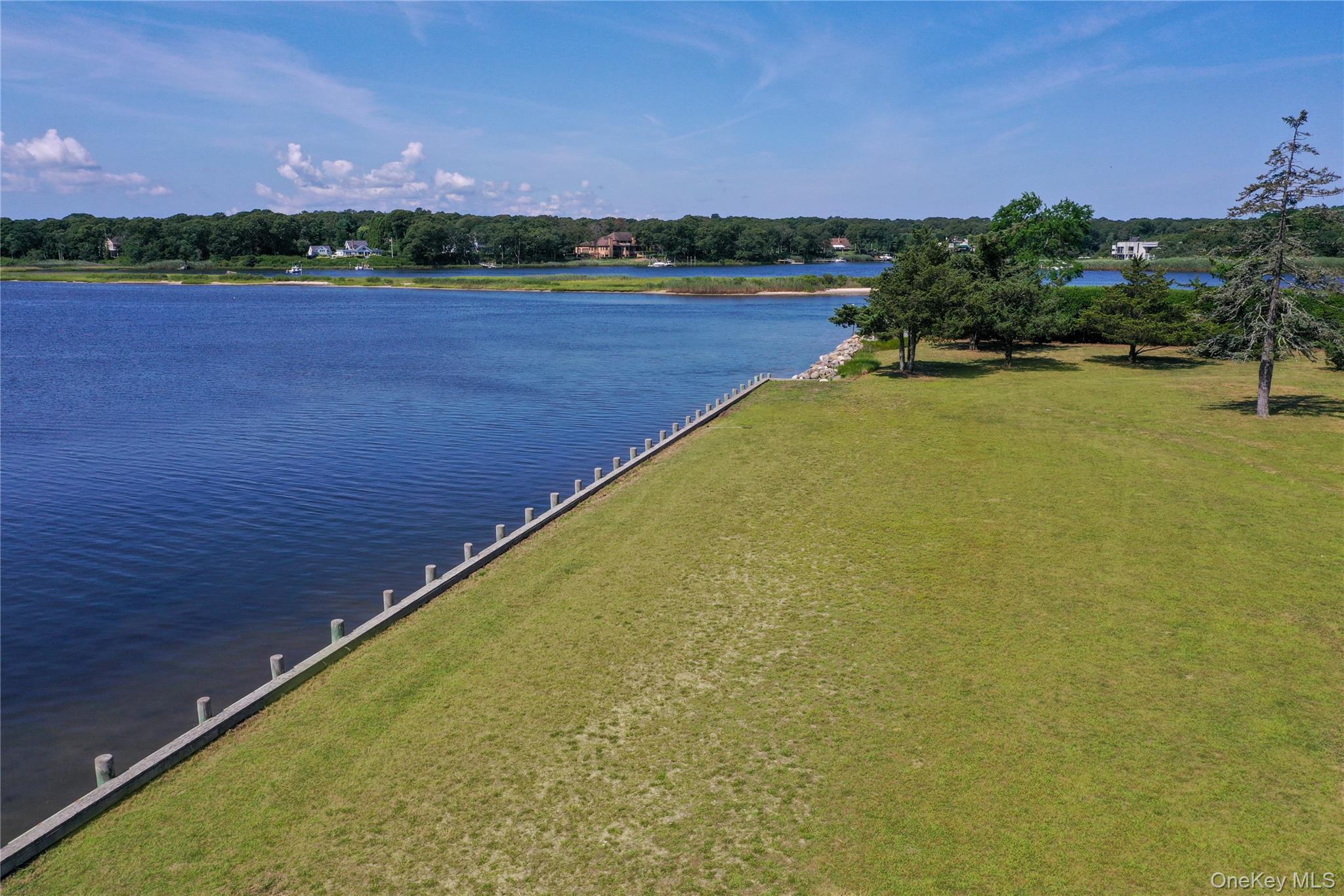 Single Family S Bay Ave Suffolk County, NY 11941, MLS-920044-24