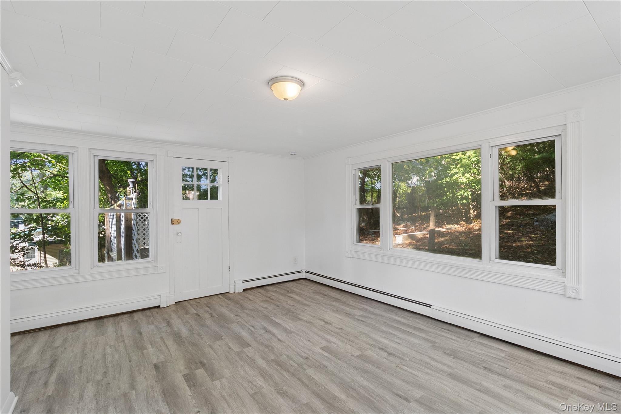 Single Family Yucca  Suffolk County, NY 11778, MLS-920079-10