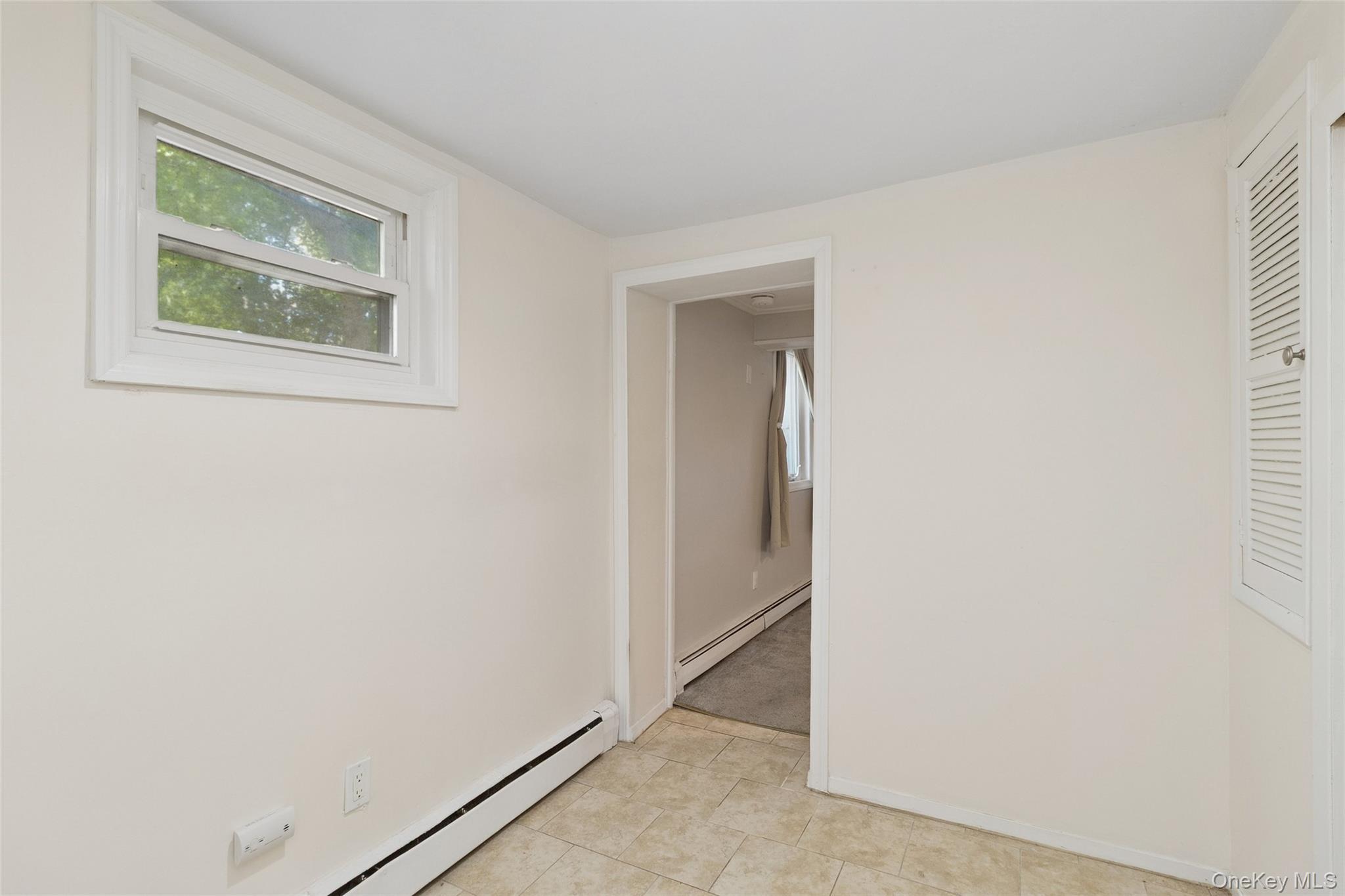 Single Family Yucca  Suffolk County, NY 11778, MLS-920079-19