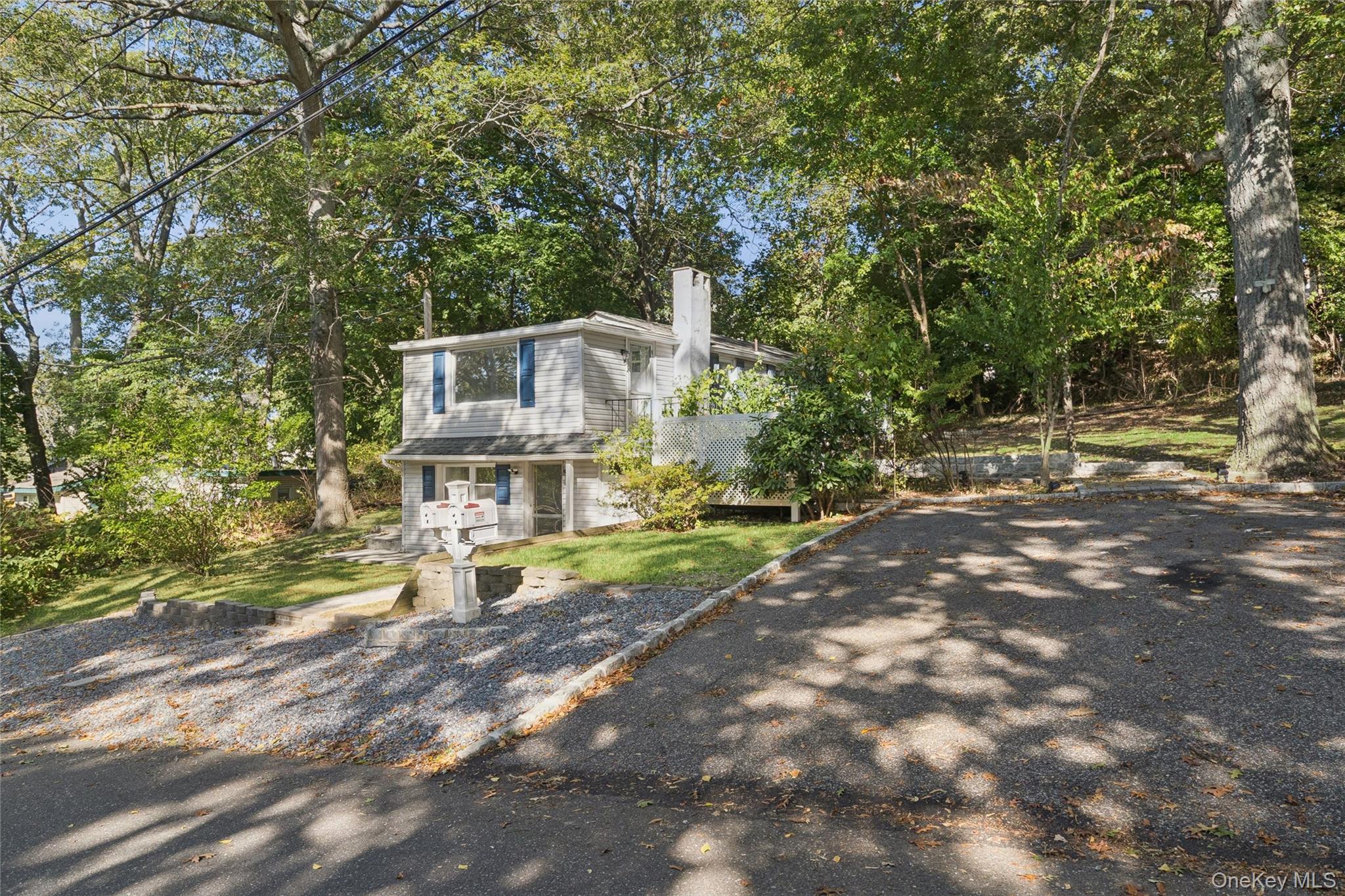 Single Family Yucca  Suffolk County, NY 11778, MLS-920079-2