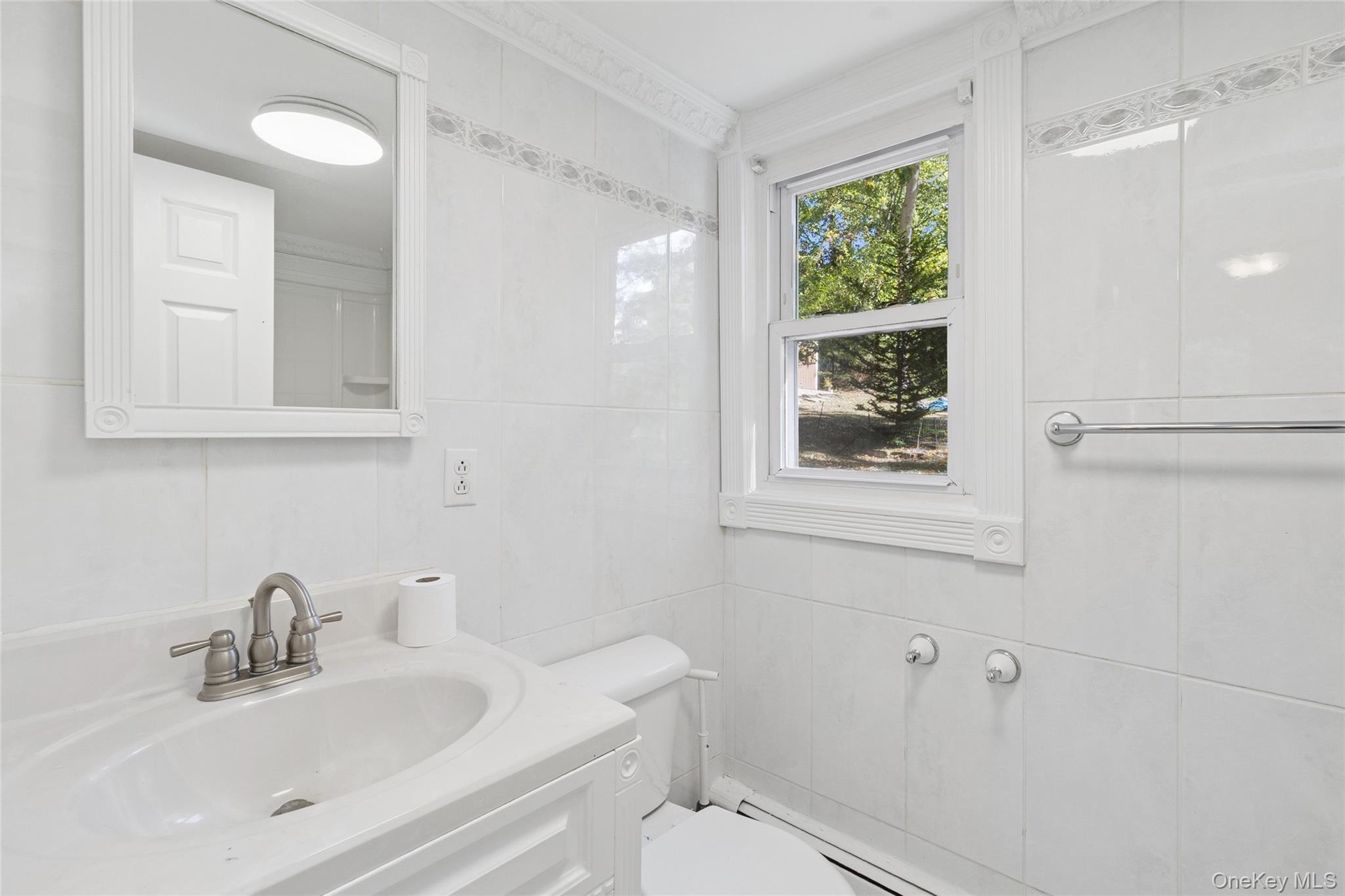 Single Family Yucca  Suffolk County, NY 11778, MLS-920079-9