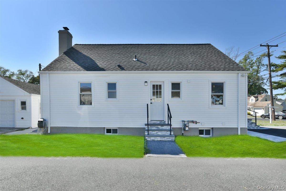 Single Family Pinebrook  Nassau County, NY 11552, MLS-920092-26