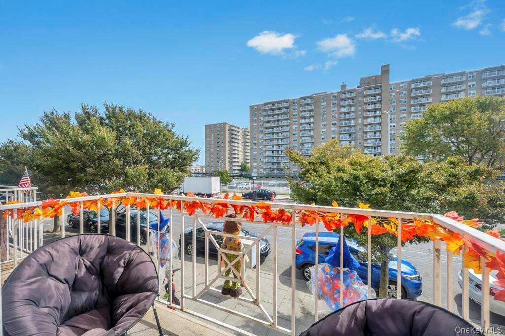 Condo Rockaway Beach  Queens, NY 11694, MLS-920111-3