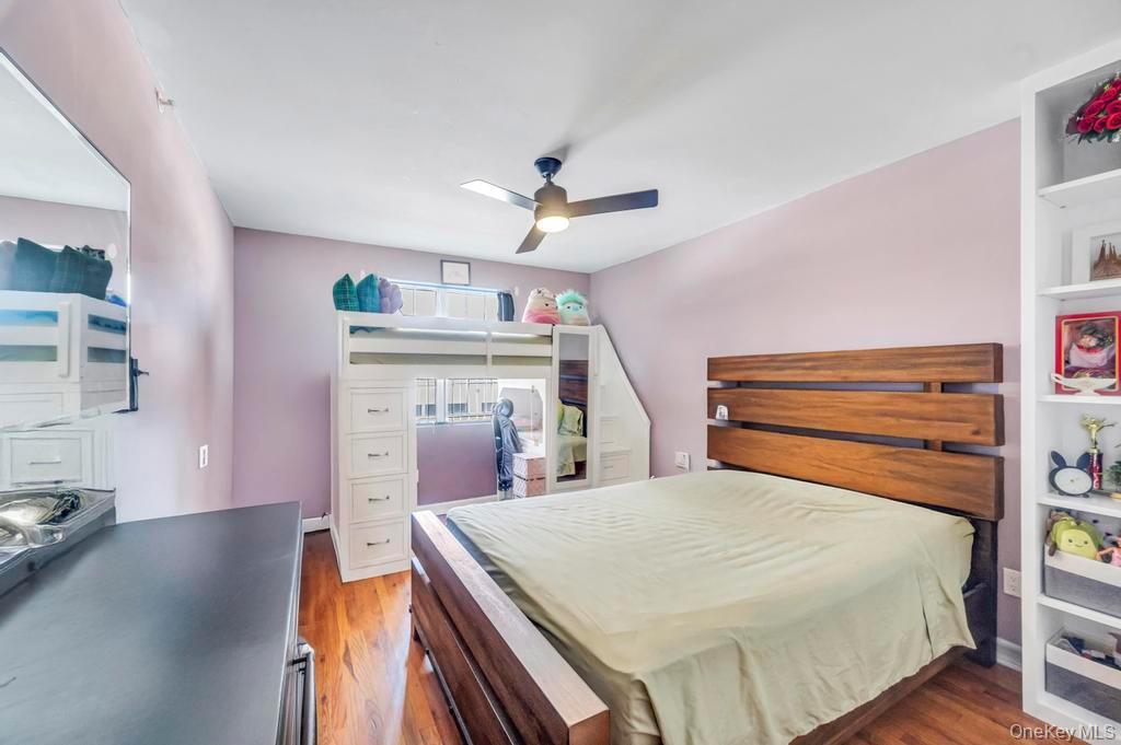 Condo Rockaway Beach  Queens, NY 11694, MLS-920111-5