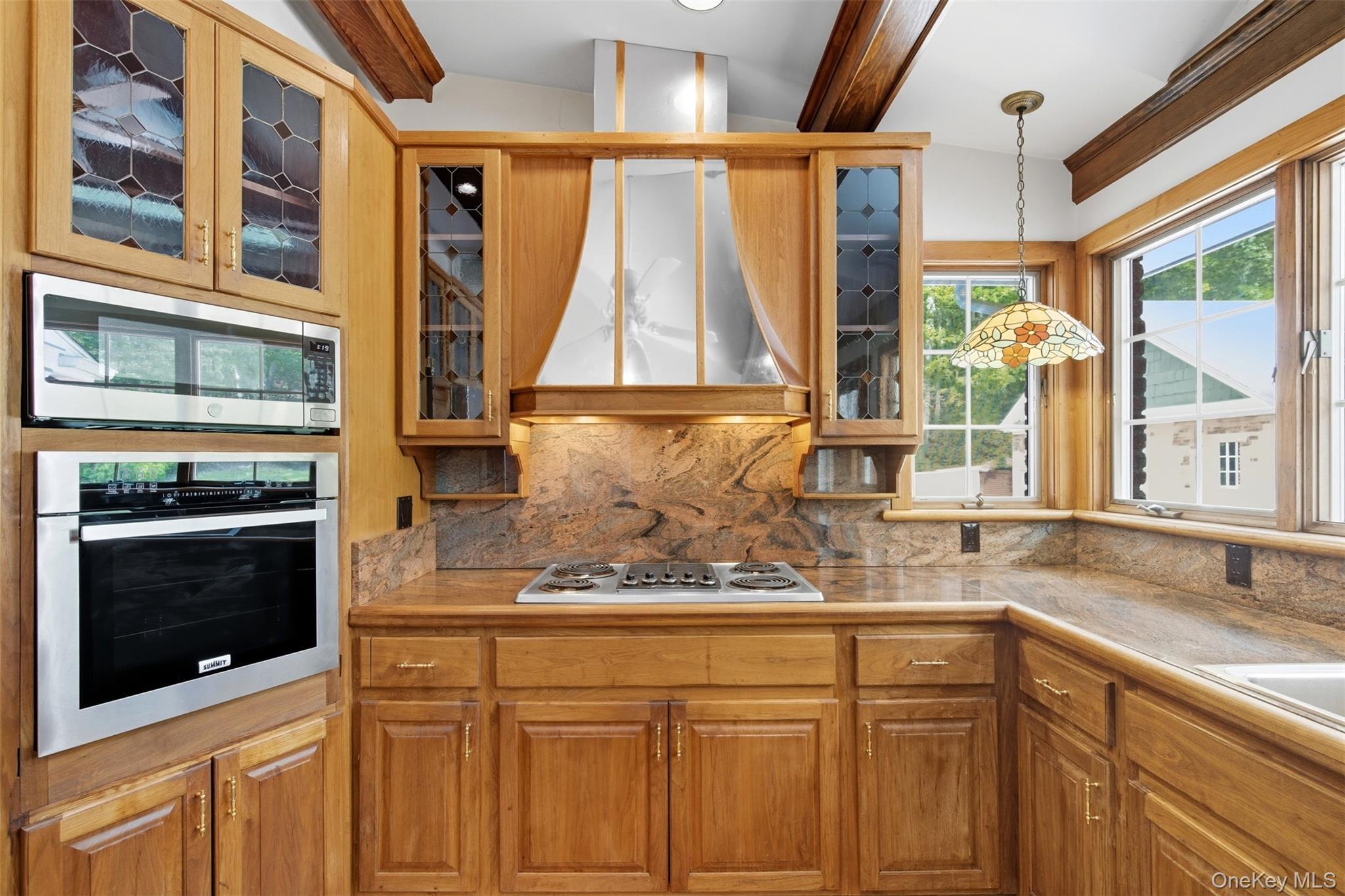 Single Family Manor Suffolk County, NY 11743, MLS-920116-17