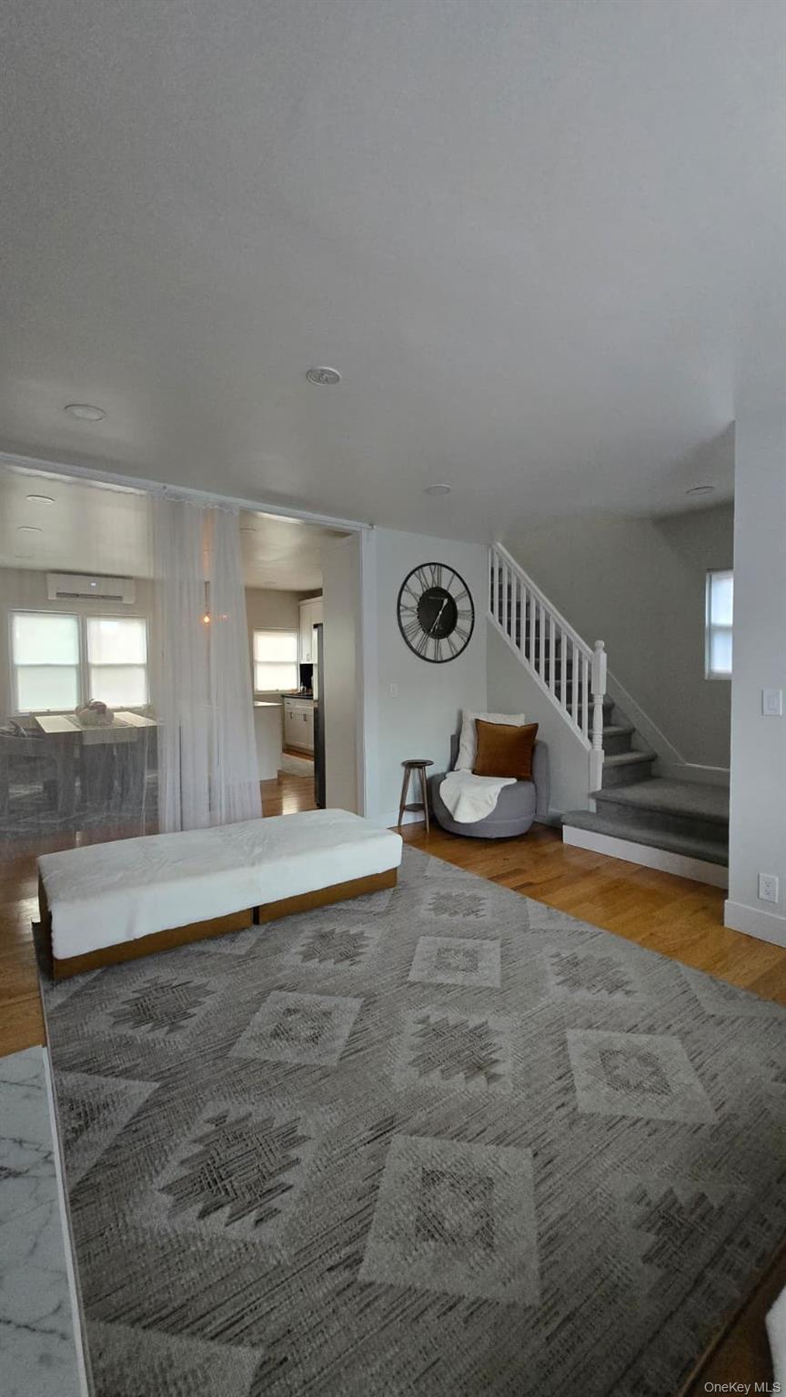 Single Family Colfax  Queens, NY 11429, MLS-920117-4