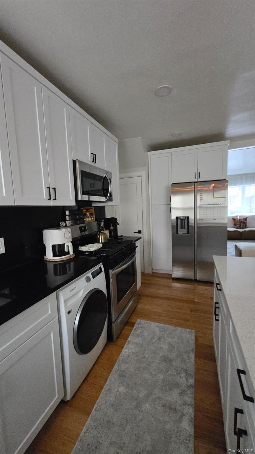 Single Family Colfax  Queens, NY 11429, MLS-920117-8