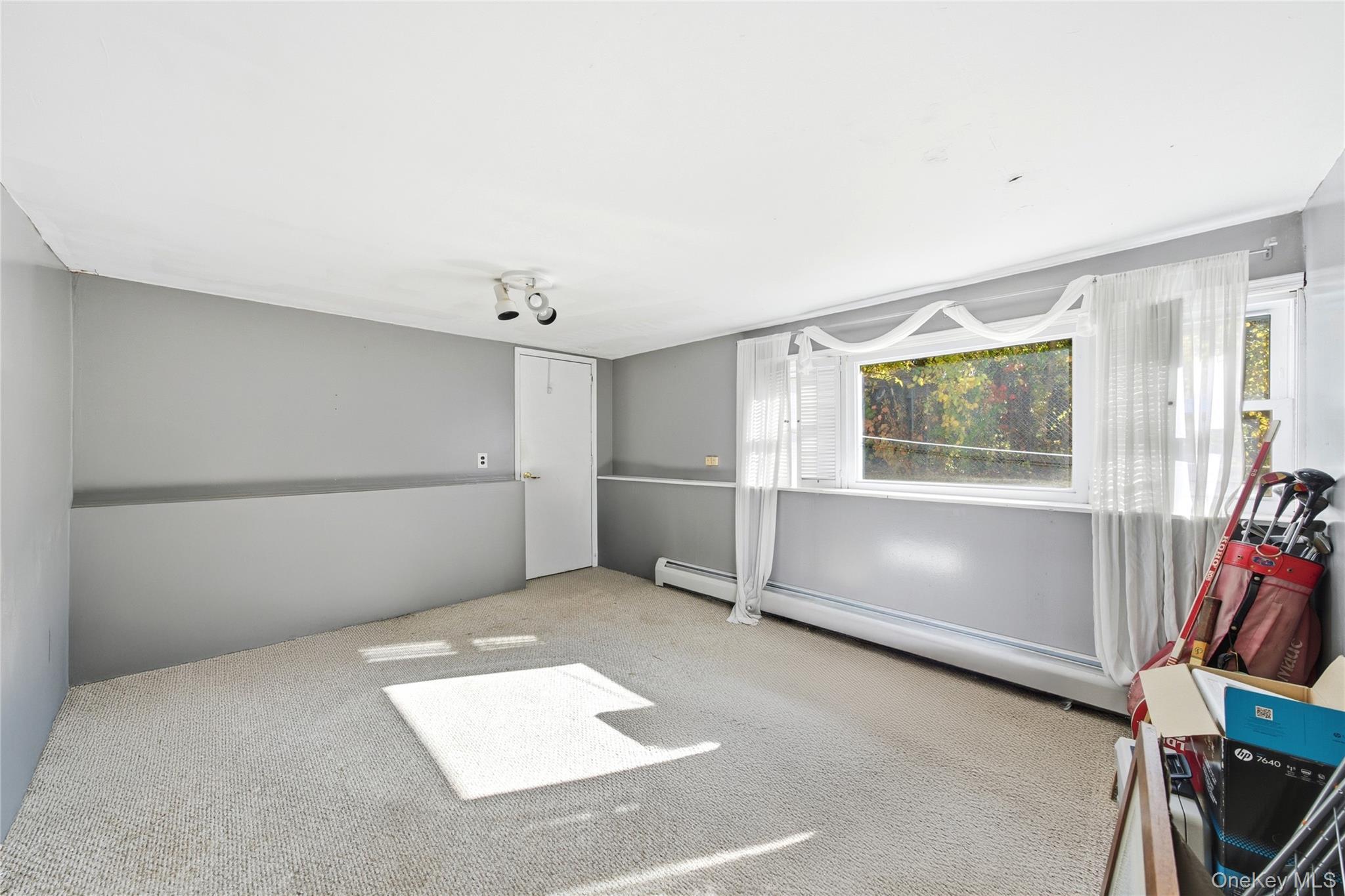 Single Family 7th  Suffolk County, NY 11706, MLS-920118-18