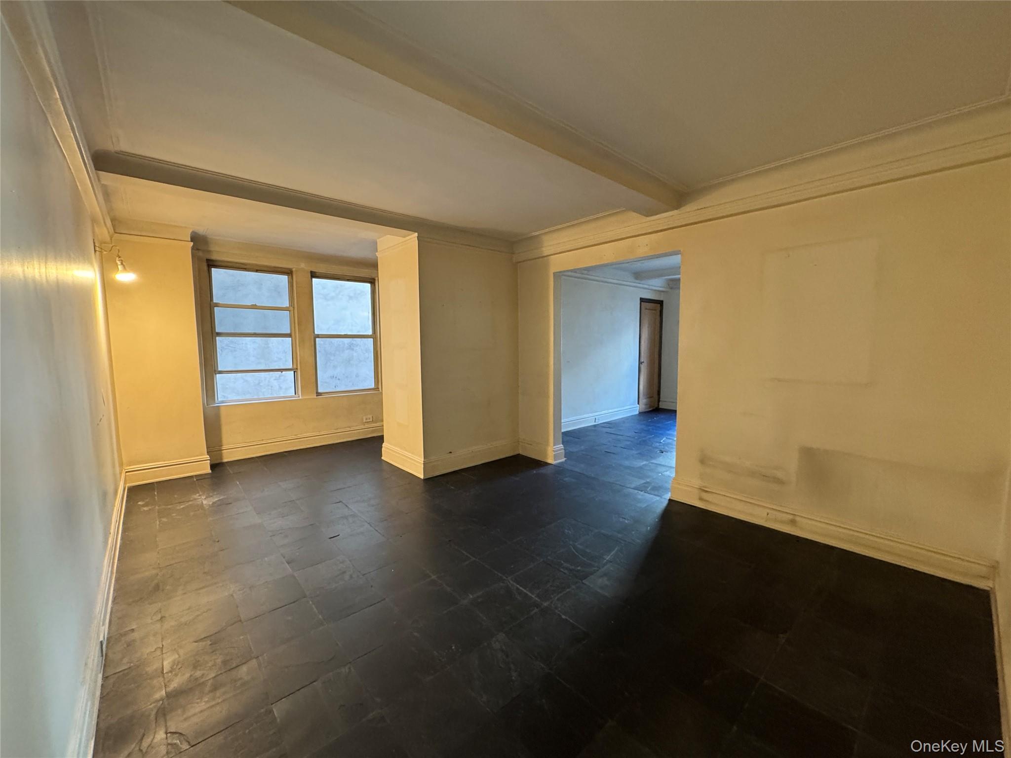 Coop E 53rd Street Manhattan, NY 10022, MLS-920131-22