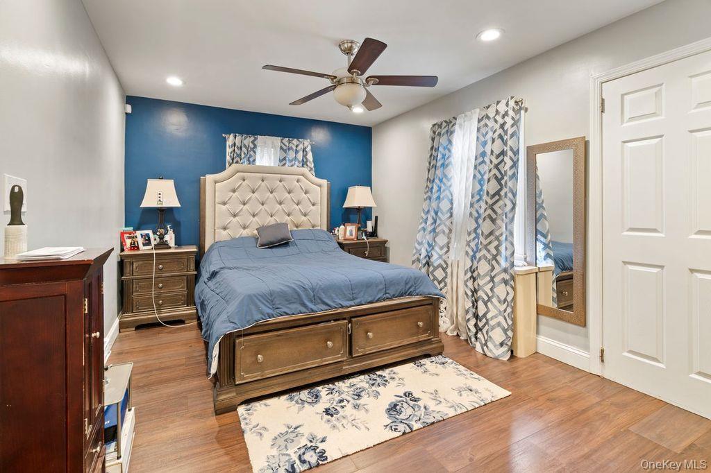 Single Family Jasper Nassau County, NY 11580, MLS-920139-11