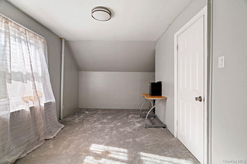 Single Family Jasper Nassau County, NY 11580, MLS-920139-15