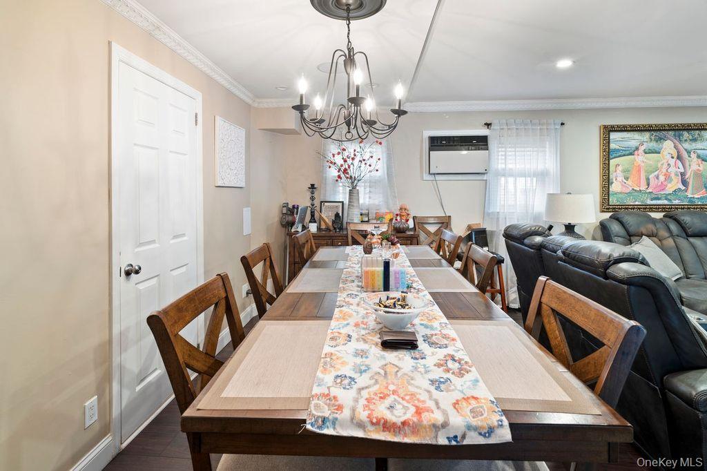 Single Family Jasper Nassau County, NY 11580, MLS-920139-7