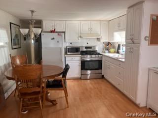 Single Family Old Country  Suffolk County, NY 11901, MLS-920165-13