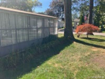 Single Family Old Country  Suffolk County, NY 11901, MLS-920165-3