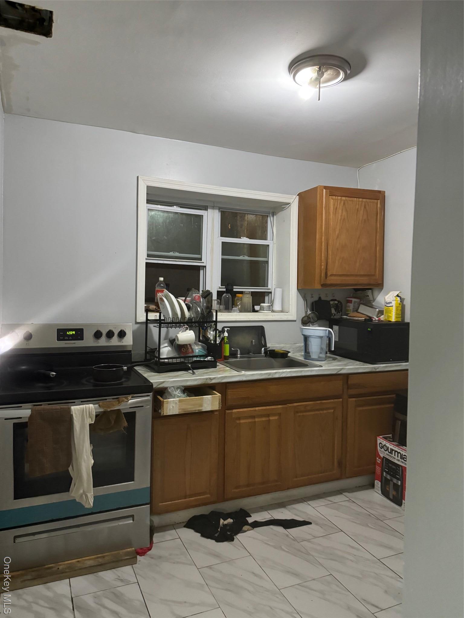 Single Family 88th Queens, NY 11435, MLS-920172-14