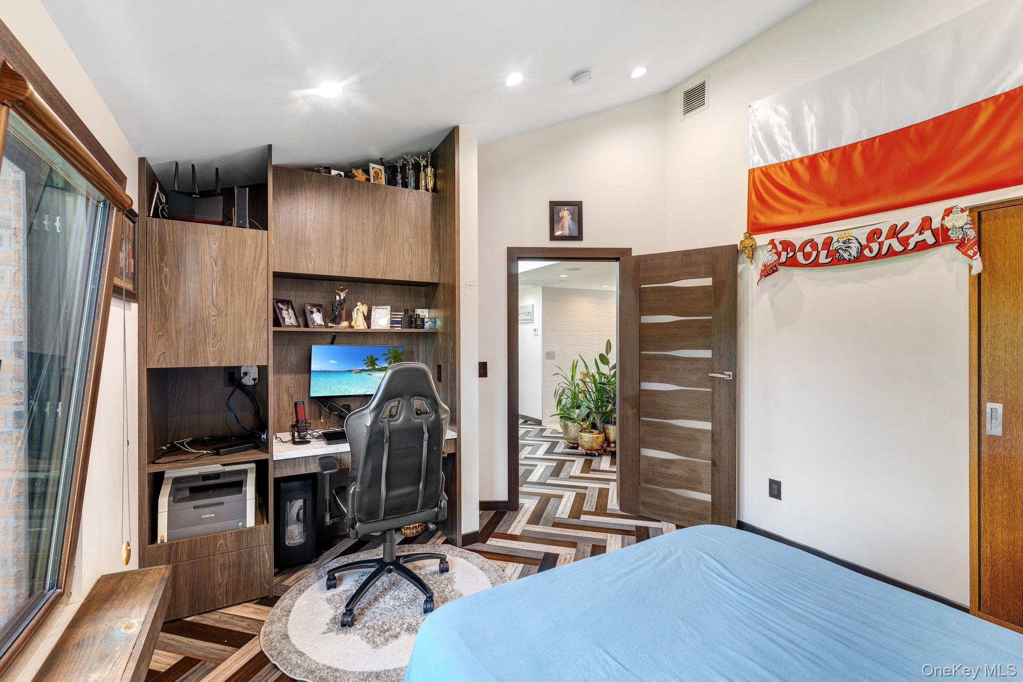 Single Family Joshua Orange County, NY 12721, MLS-920192-16