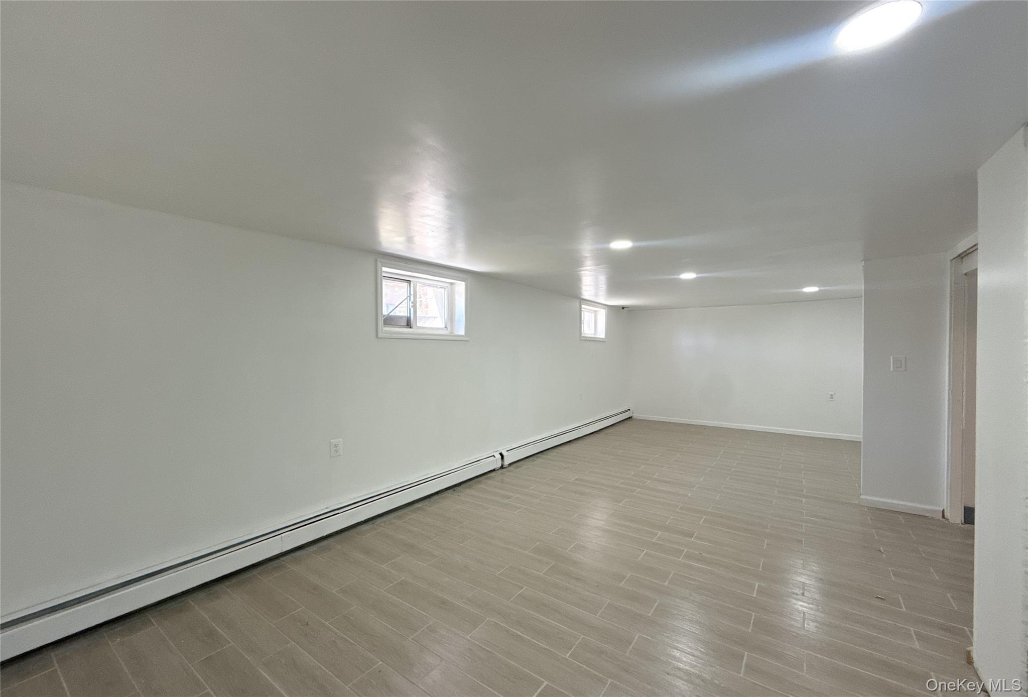 Single Family 48th Queens, NY 11365, MLS-920203-32