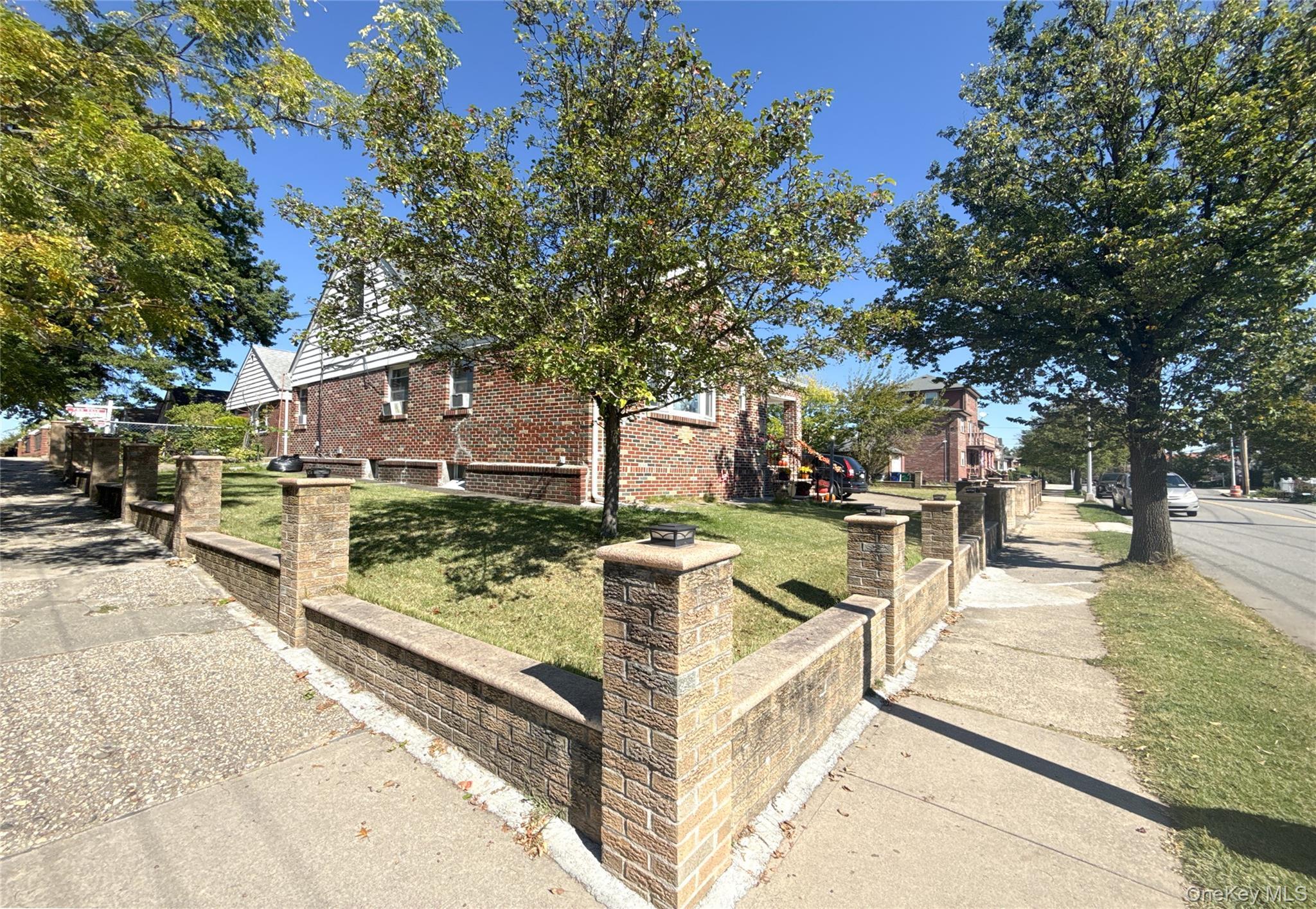 Single Family 48th Queens, NY 11365, MLS-920203-4