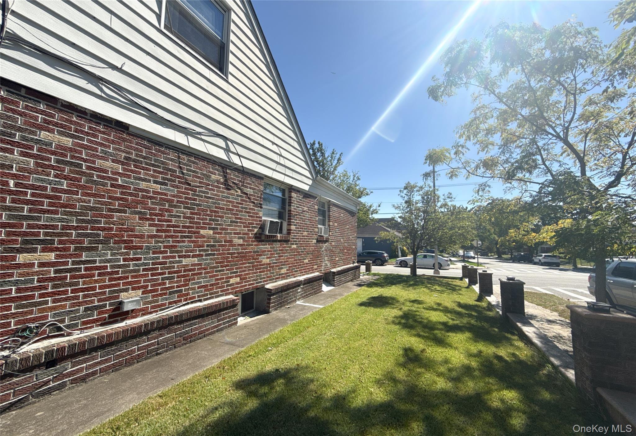 Single Family 48th Queens, NY 11365, MLS-920203-7