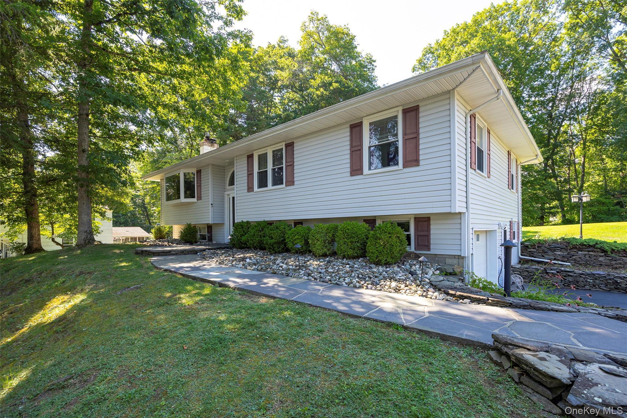 Single Family Briarcliff  Dutchess County, NY 12603, MLS-920224-2