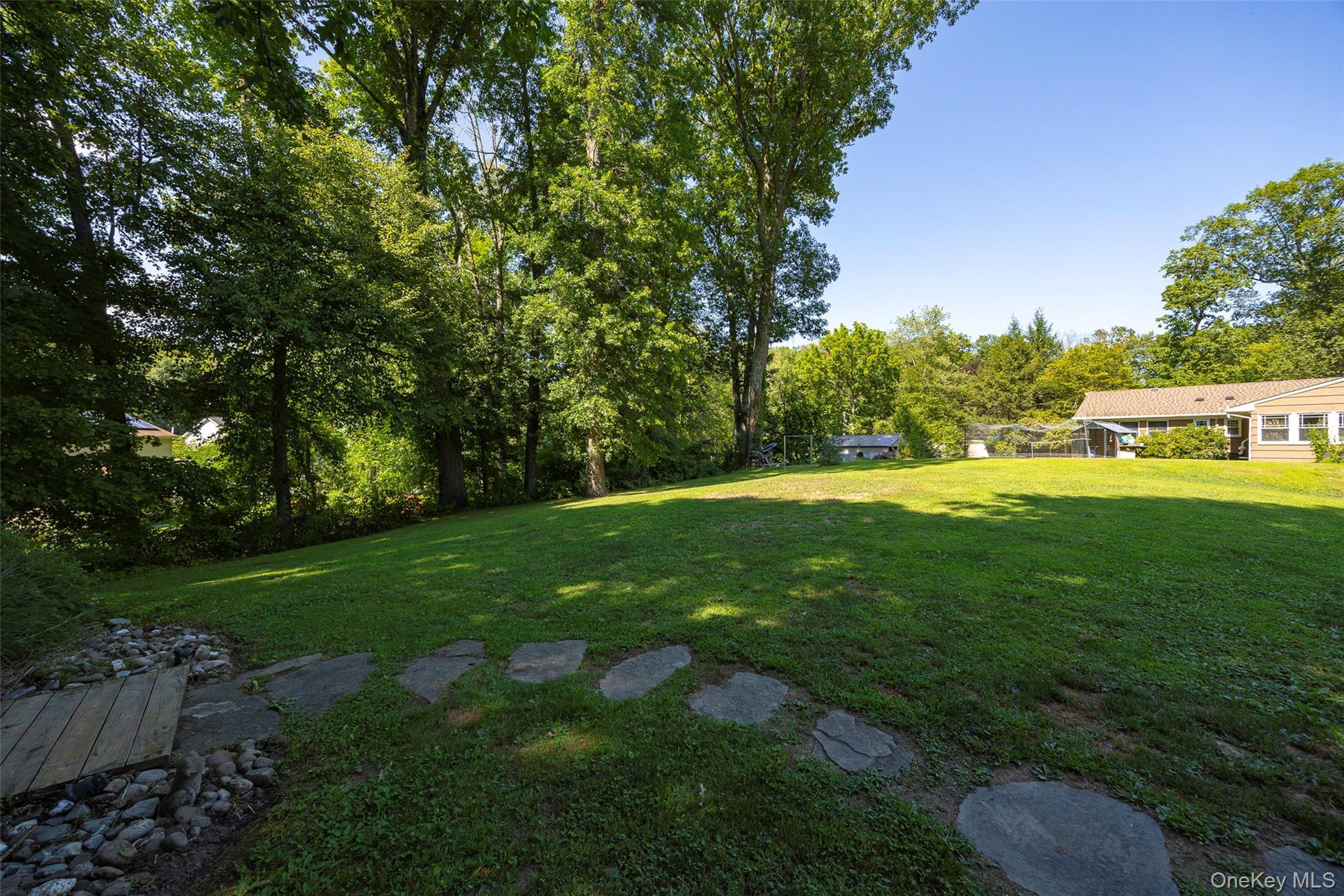 Single Family Briarcliff  Dutchess County, NY 12603, MLS-920224-29