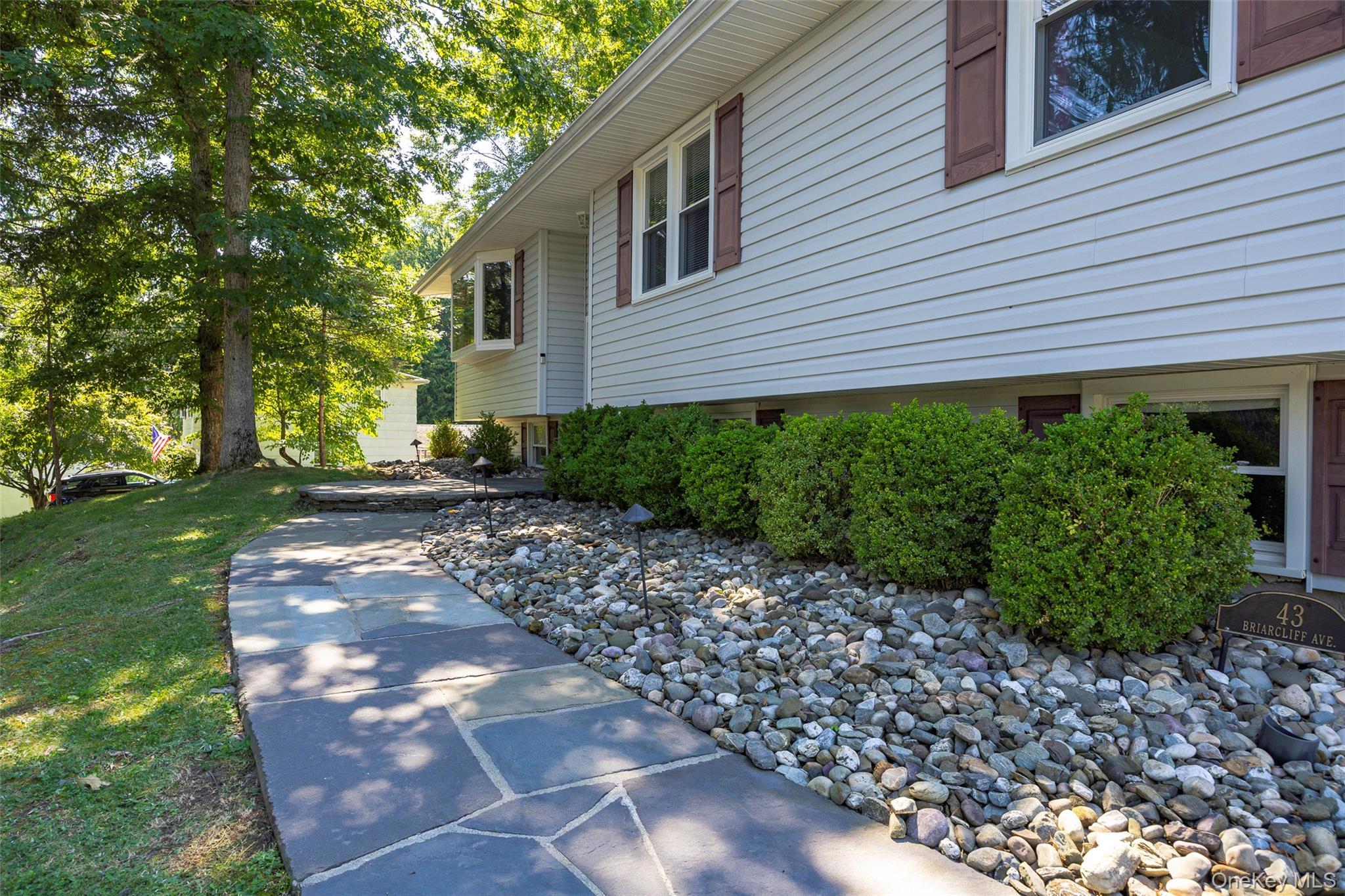 Single Family Briarcliff  Dutchess County, NY 12603, MLS-920224-4