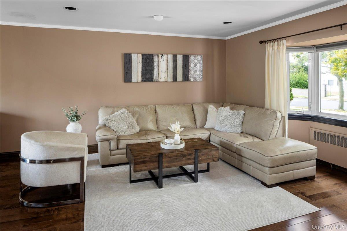 Single Family Saddle Ridge Nassau County, NY 11598, MLS-920240-4